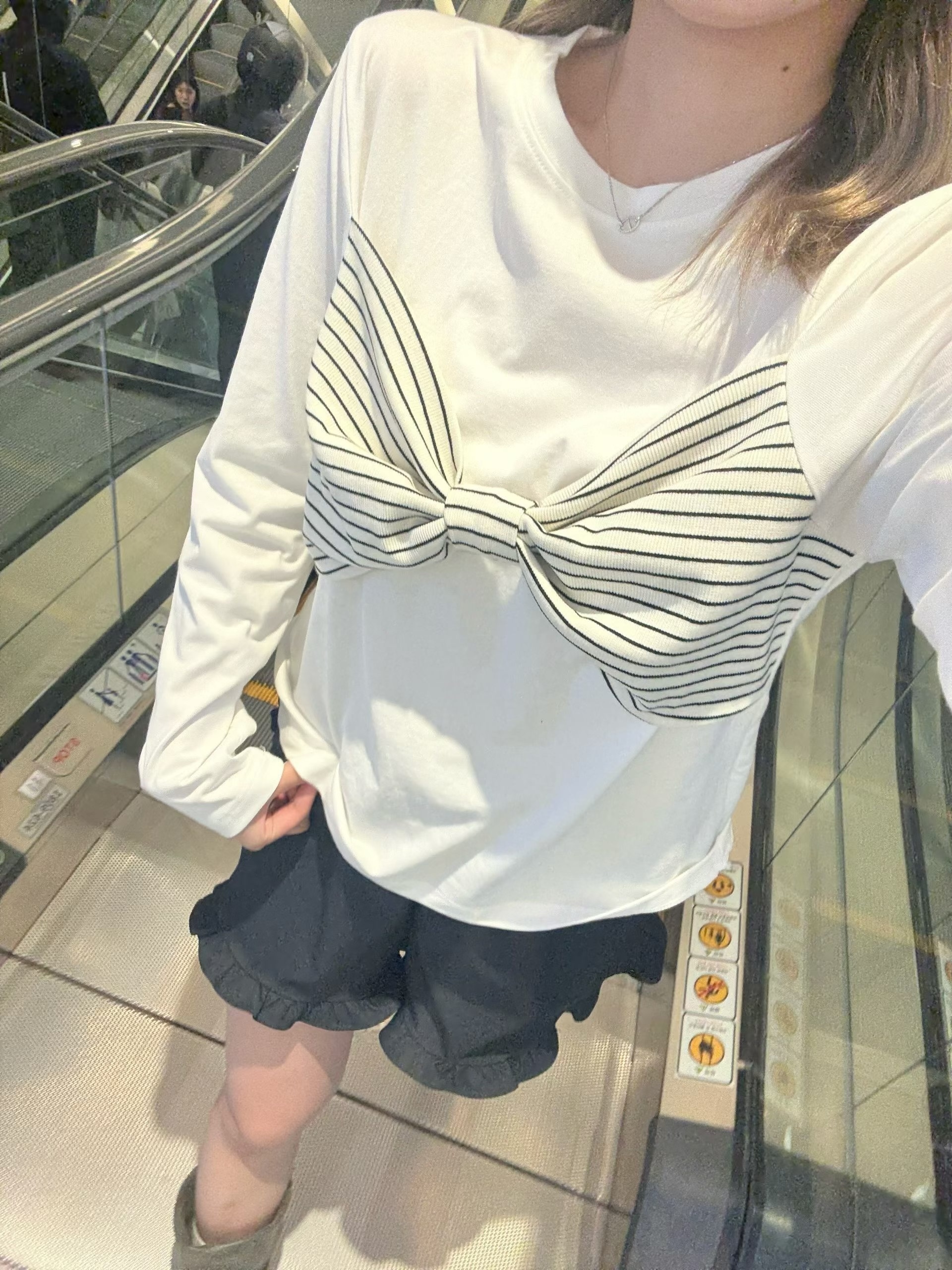 條紋蝴蝶結長袖T