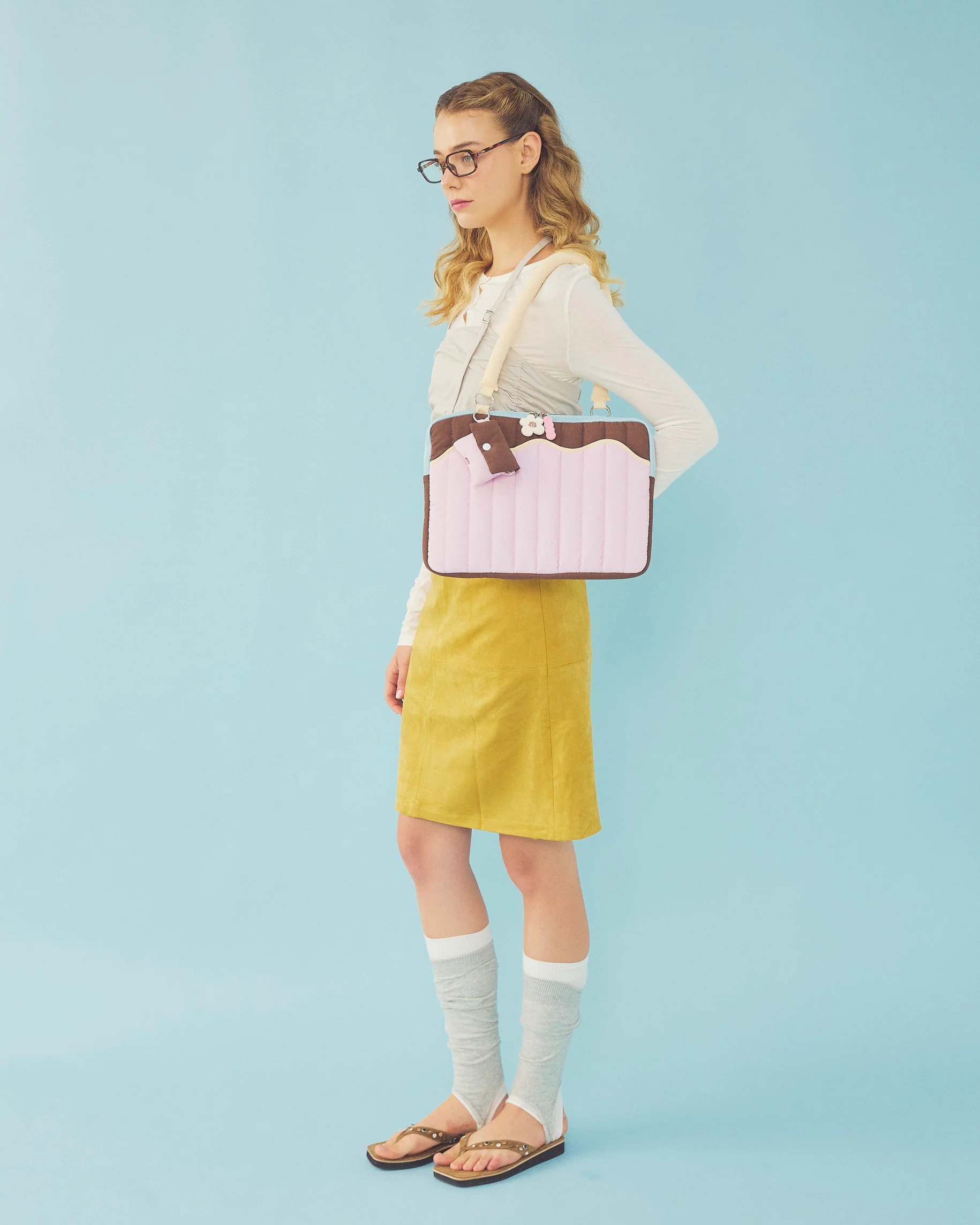 CODIE LAPTOP BAG 14" AND 16" WITH AIRPODS POUCH