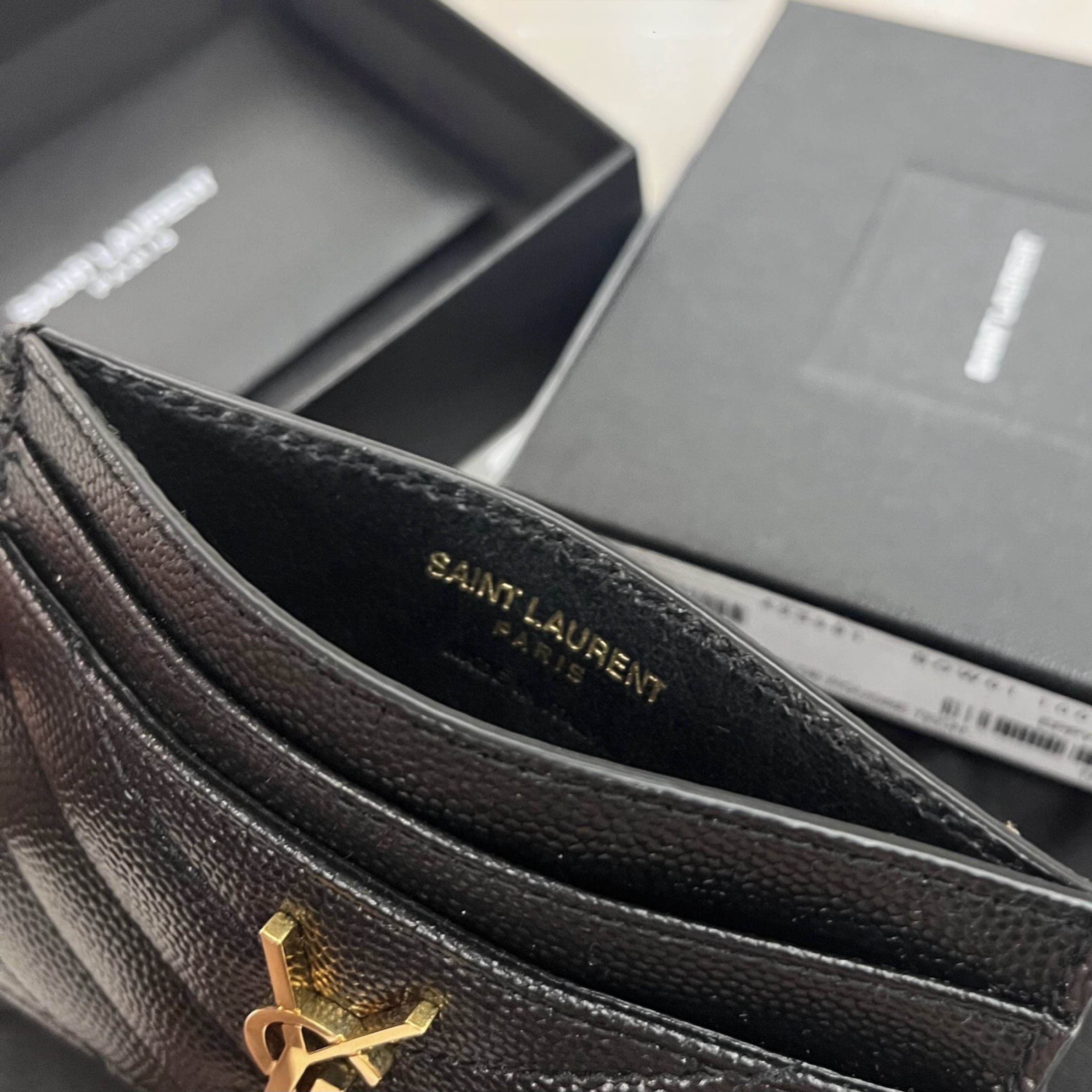 YSL Cassandre 卡片套 ( 金色 Logo )