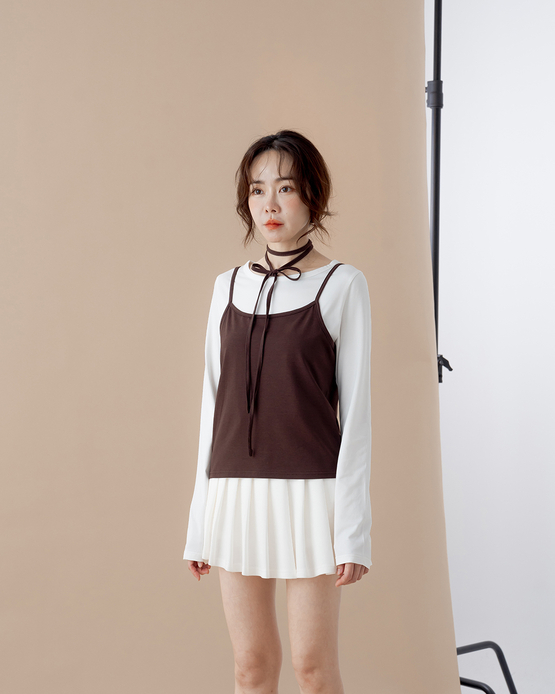 Simple color scheme, two-piece vest top with tie, available in three colors.【01099929】in stock+pre-order