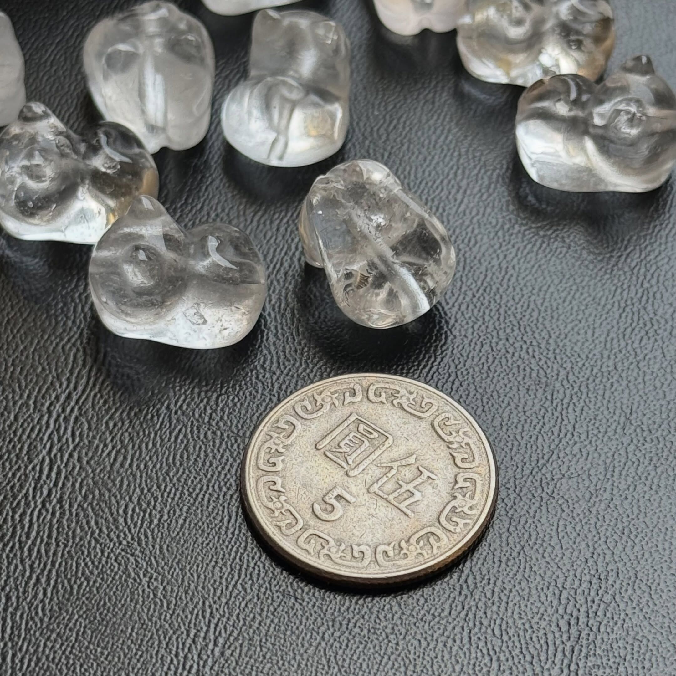 [原石] 白水晶 小貓 通孔 水晶串珠配件