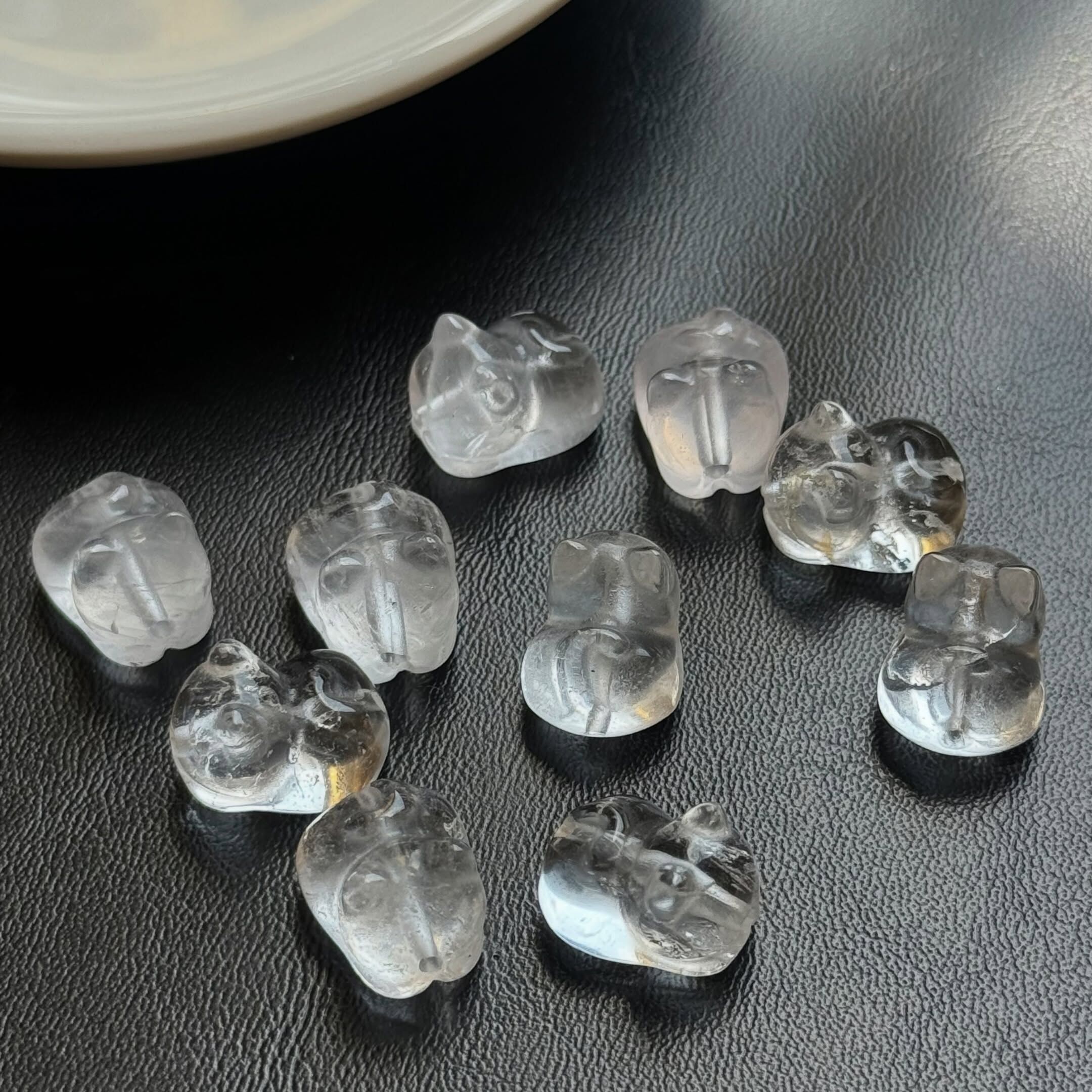 [原石] 白水晶 小貓 通孔 水晶串珠配件