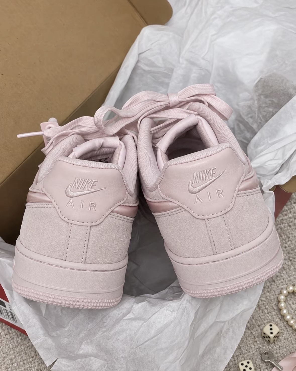 Nike Air Force 1 櫻花粉 淡粉 麂皮 絨面 果凍立體勾勾 低筒休閒鞋 女鞋 HV4406601