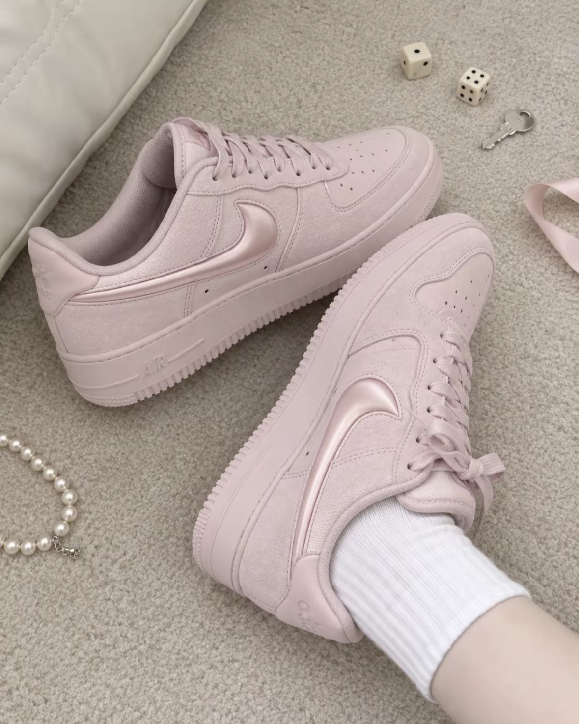 Nike Air Force 1 櫻花粉 淡粉 麂皮 絨面 果凍立體勾勾 低筒休閒鞋 女鞋 HV4406601
