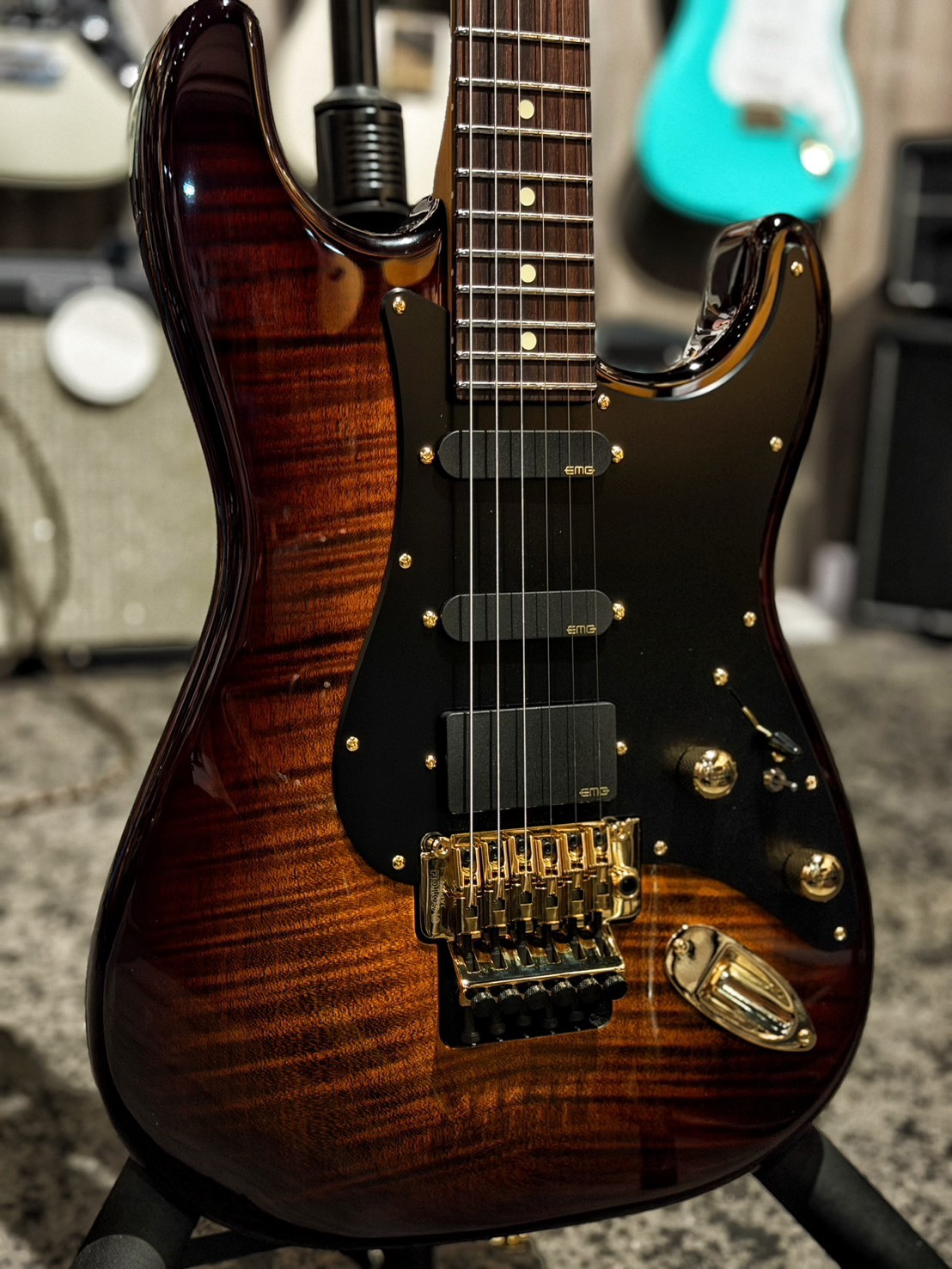 Suhr Classic S Studio Limited Edition Begal Burst