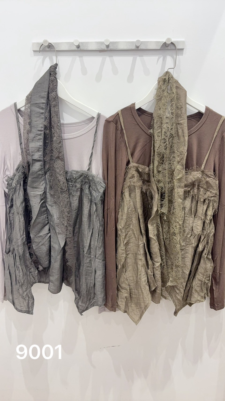 Lace vest and tie three-piece set