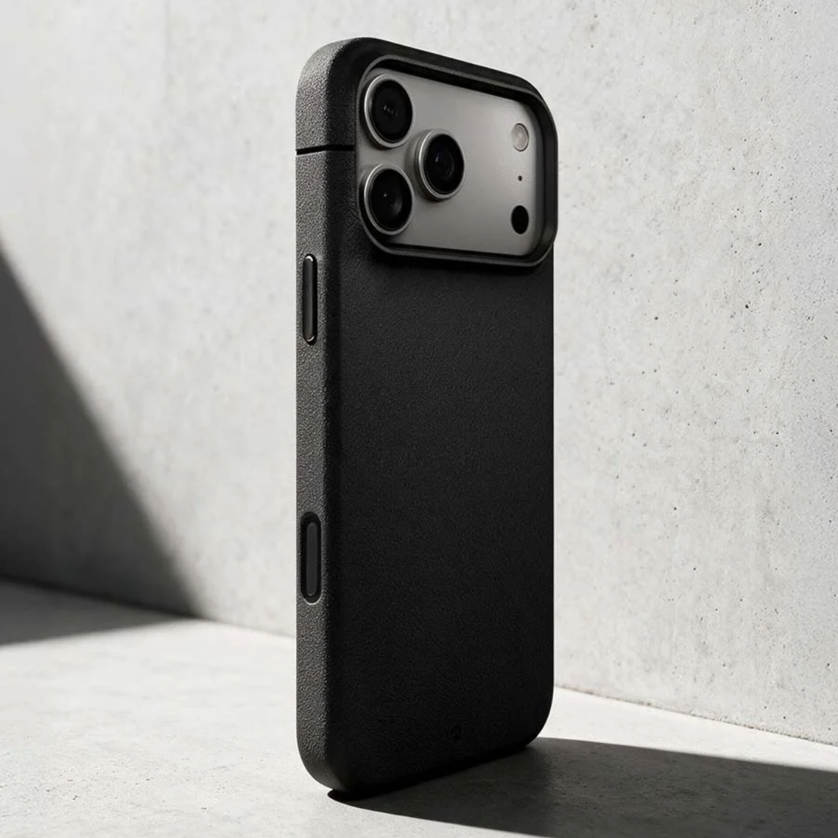 【美國Caudabe】Sheath (鏡頭開孔)-iPhone 18 Pro Max