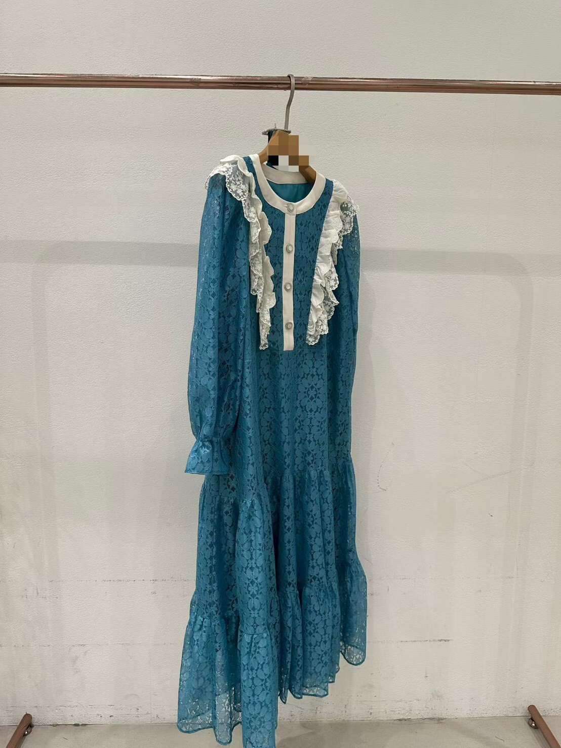 古典荷葉蕾絲附腰帶長洋裝