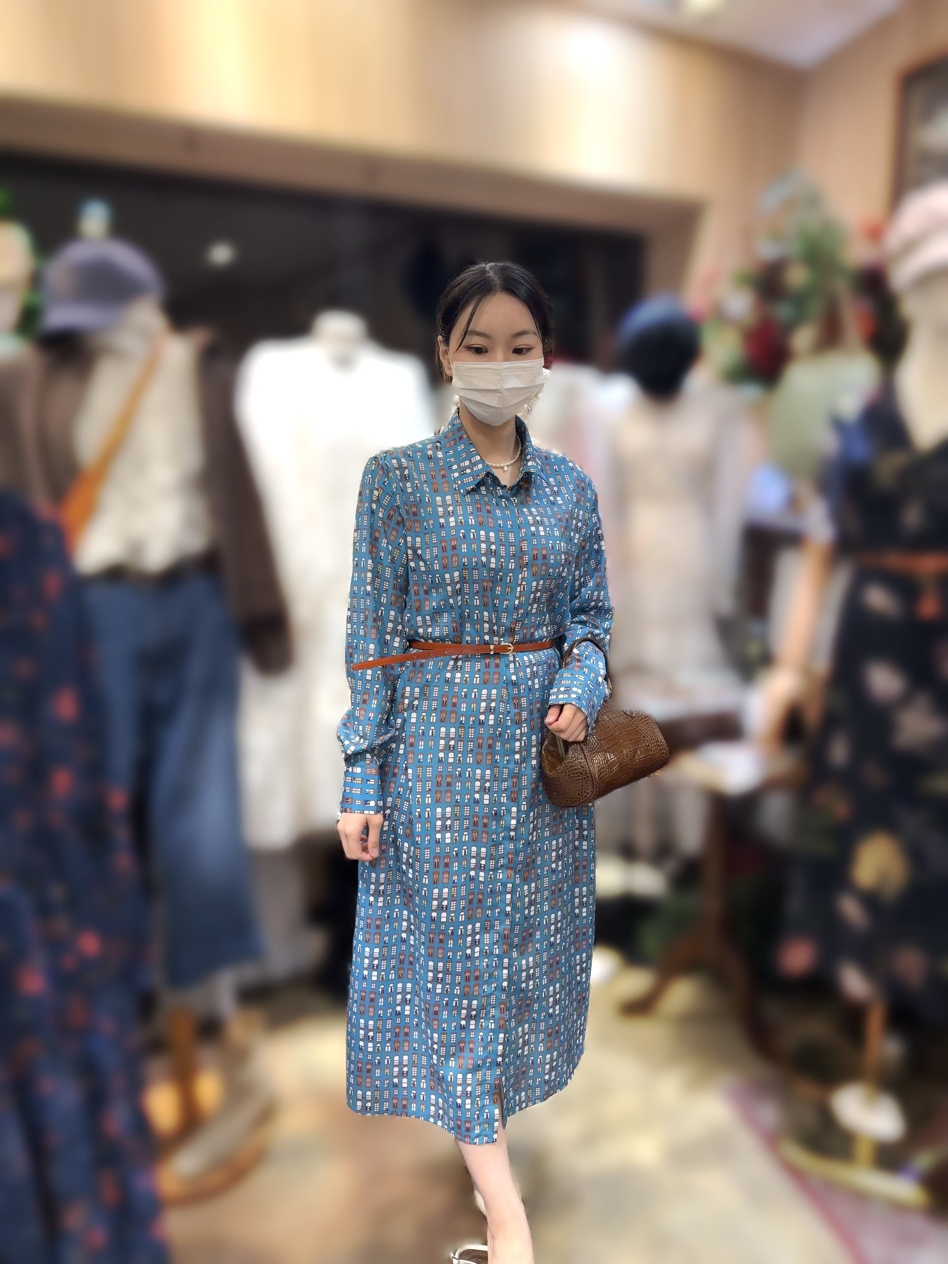 KB125 胸44 腰48 HIP52 長47 $849  連BELT 校長價
