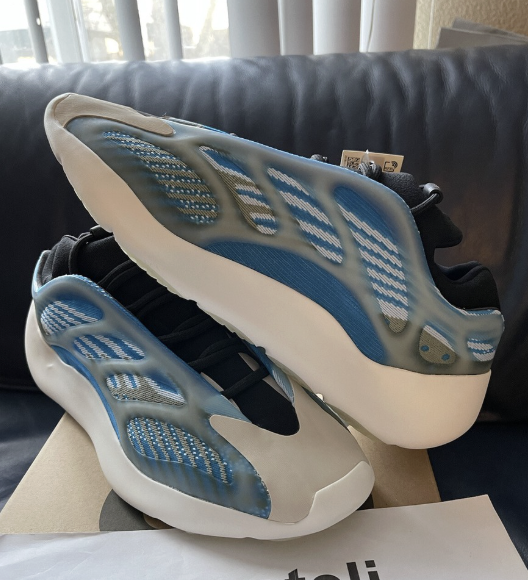 【APAIR】出清 Yeezy 700 V3 'Arzareth' G54850 冰藍