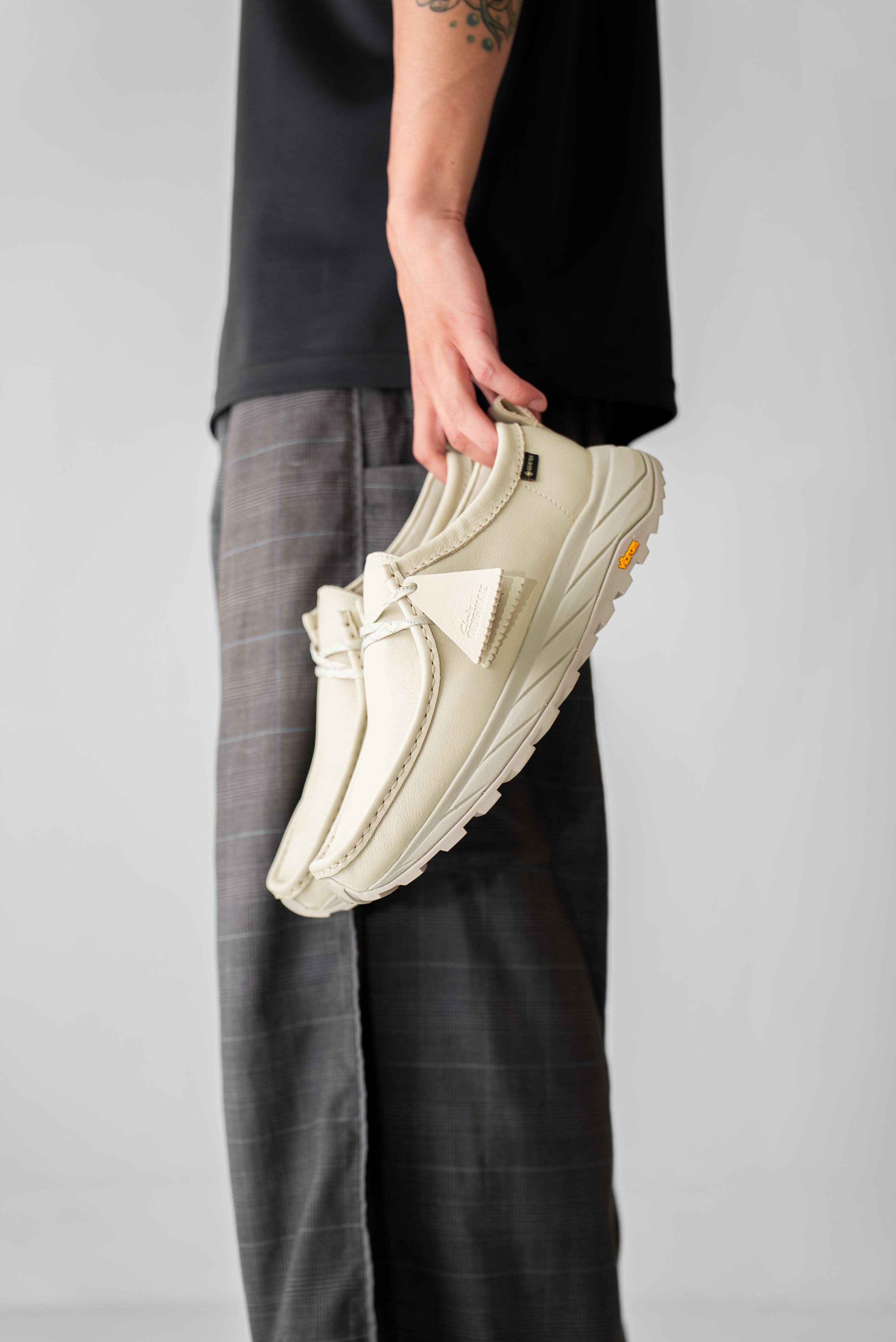 【Focus Store】現貨 Clarks Walla Eden GTX "White" 伊登 袋鼠鞋 白色 防水 CLM27890R