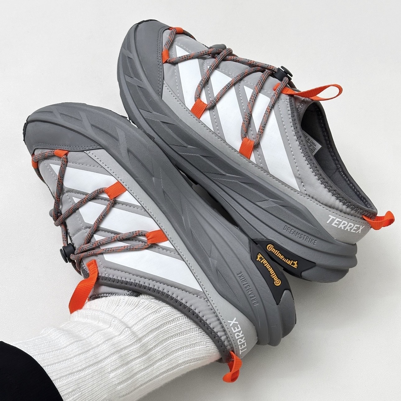 ADIDAS TERREX FREEHIKER LT MULE 灰橘 厚底 烏龍麵 緩震 穆勒鞋 KH5331