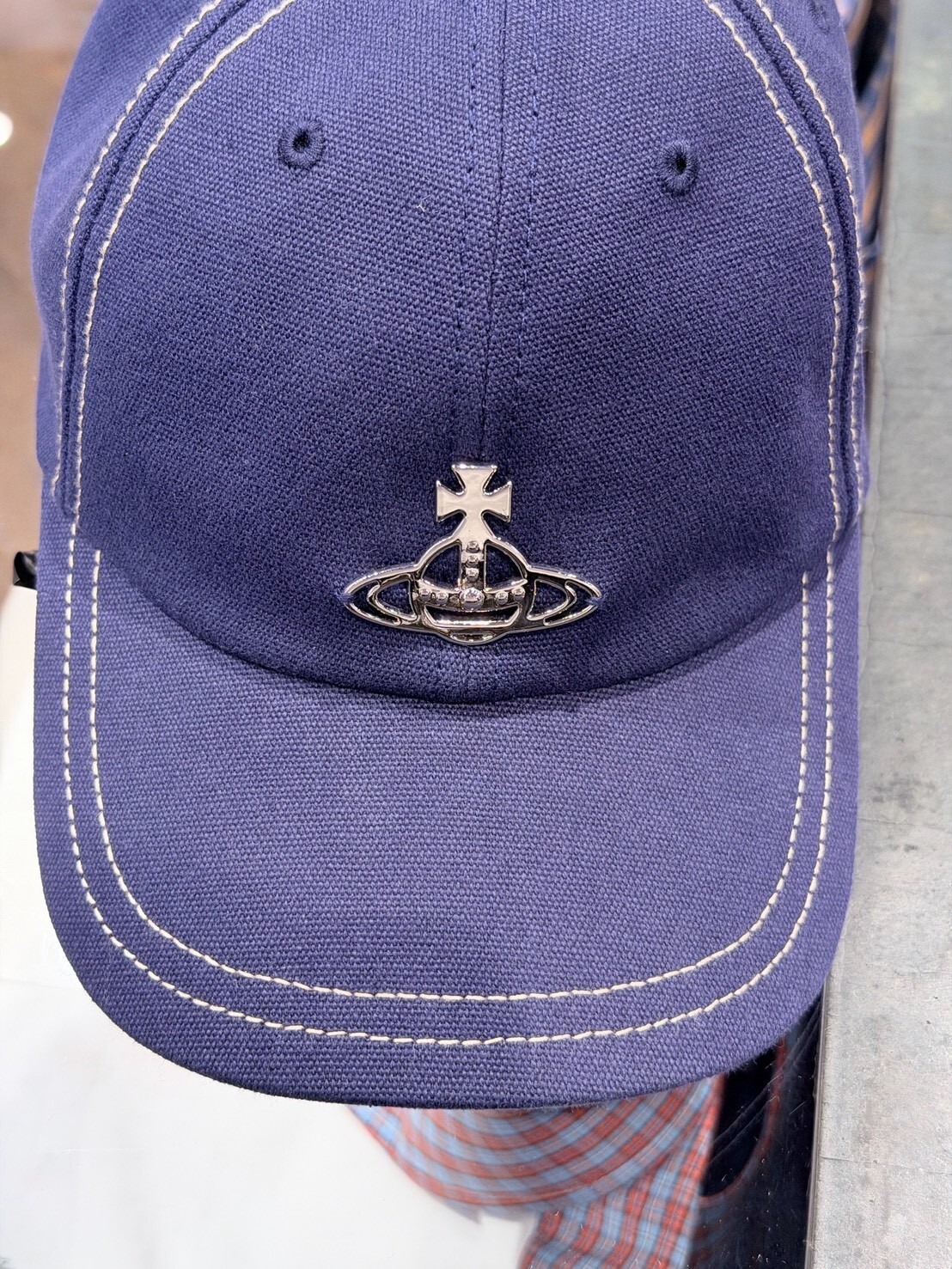 五折 Vivienne Westwood 質感金屬土星Logo 深藍反車線老帽 海軍藍 西太后