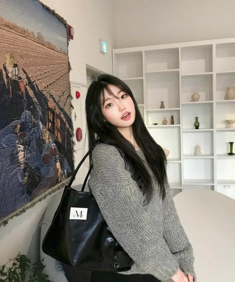 <歐膩的包✨> MUCENT GRIEK 皮革肩背包