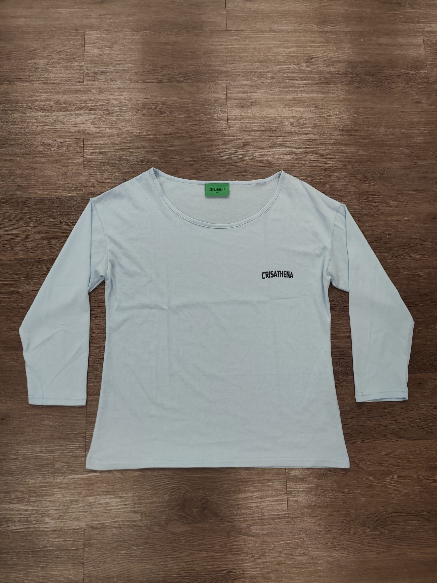 C105 Crisathena LOGO 大領長袖T-Shirt - 淺藍色