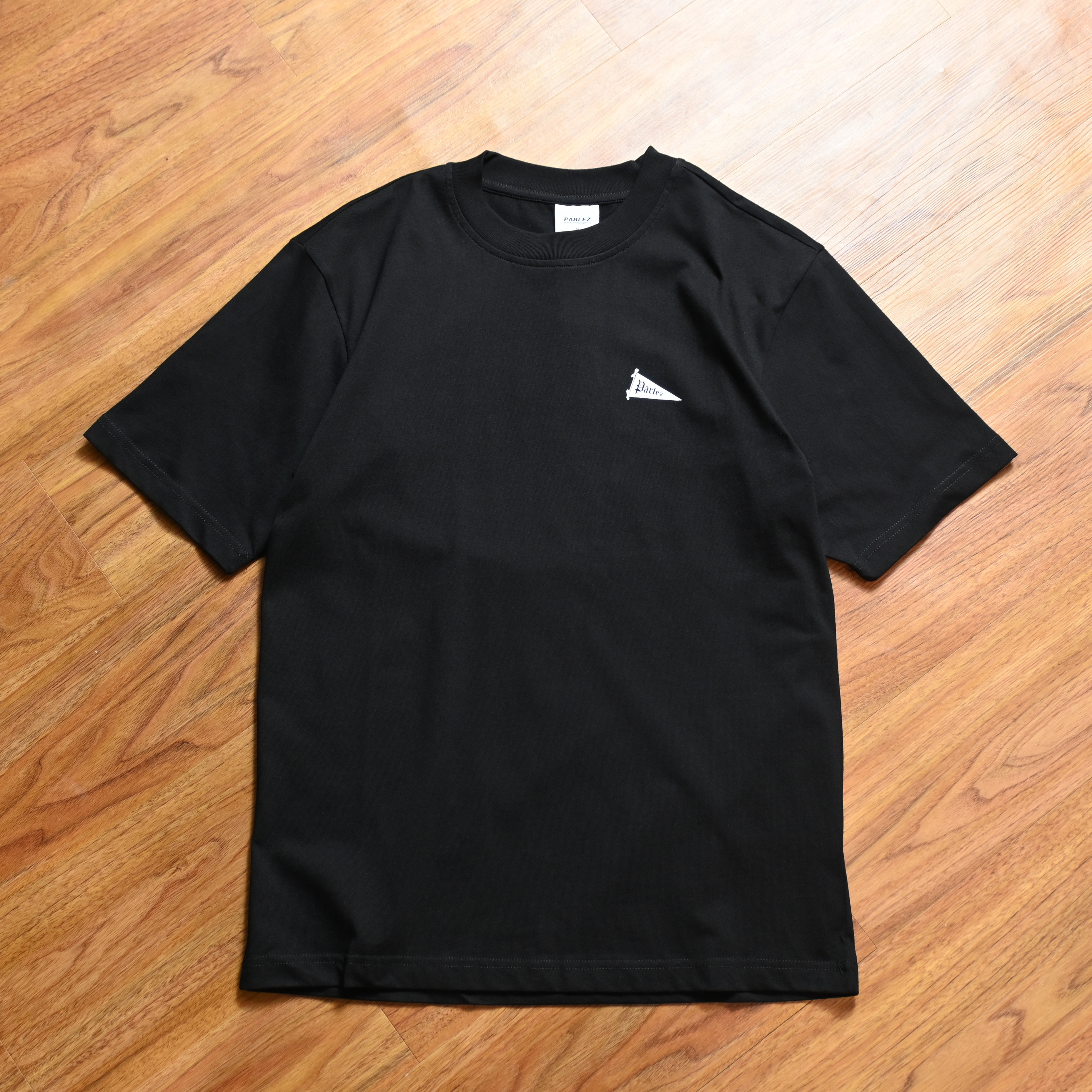 Parlez Pennant Tee