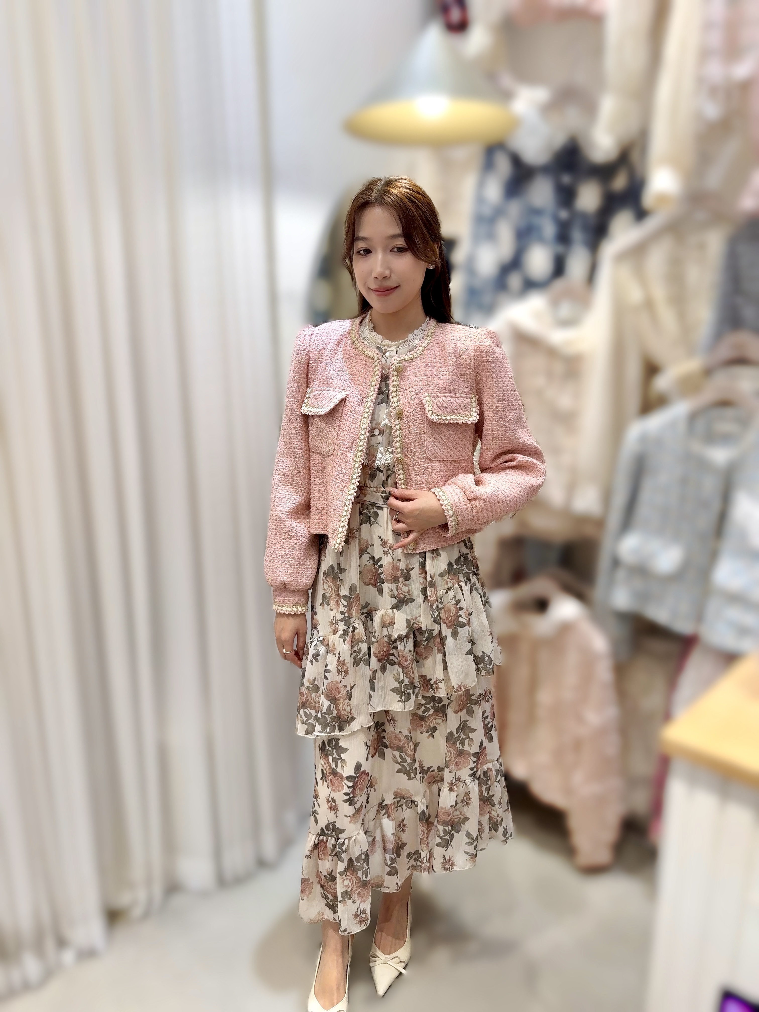 Y98  小香風羊毛褸   (30%羊毛 )   胸40 長18 $739  校長價