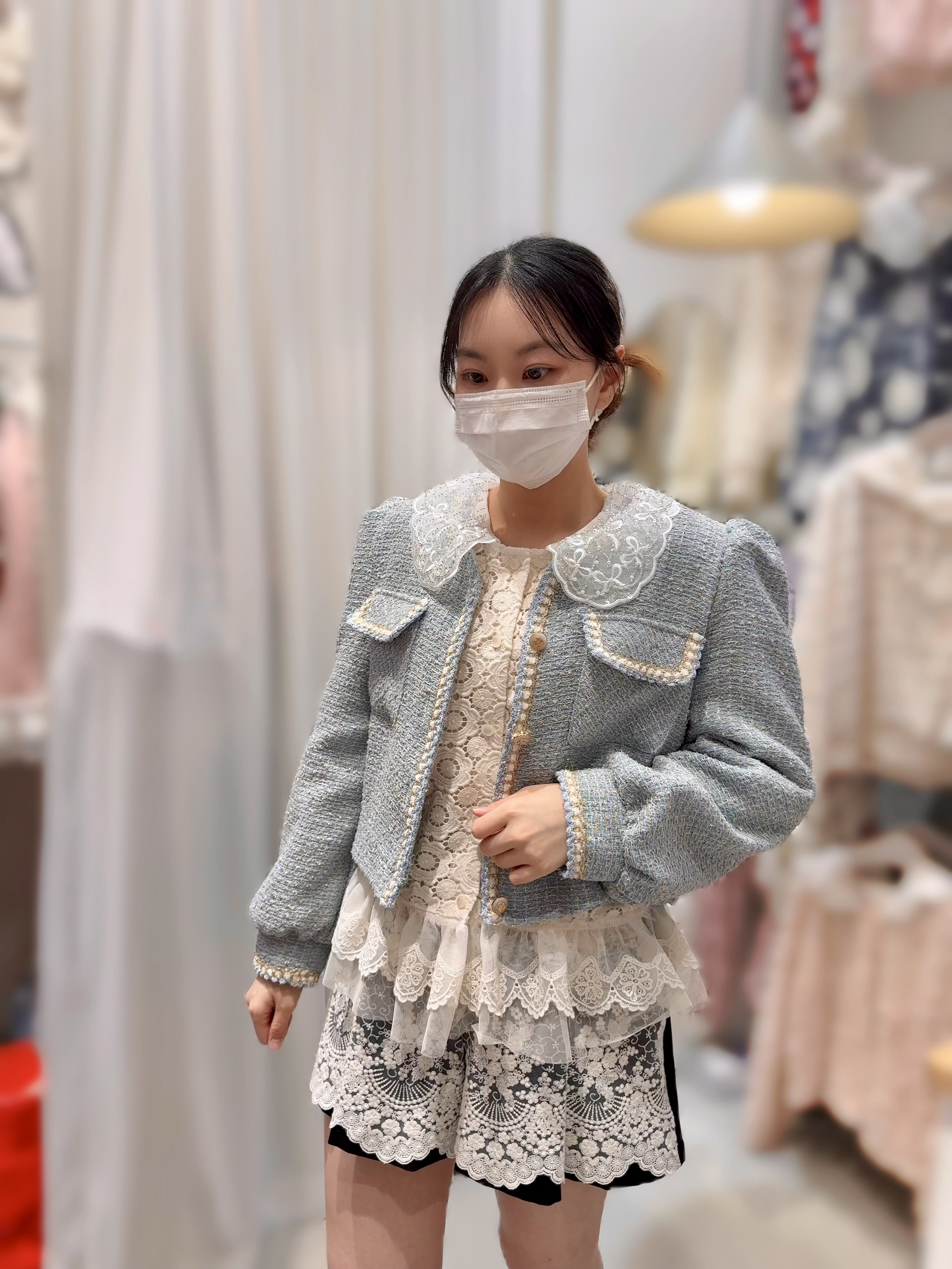 Y98  小香風羊毛褸   (30%羊毛 )   胸40 長18 $739  校長價