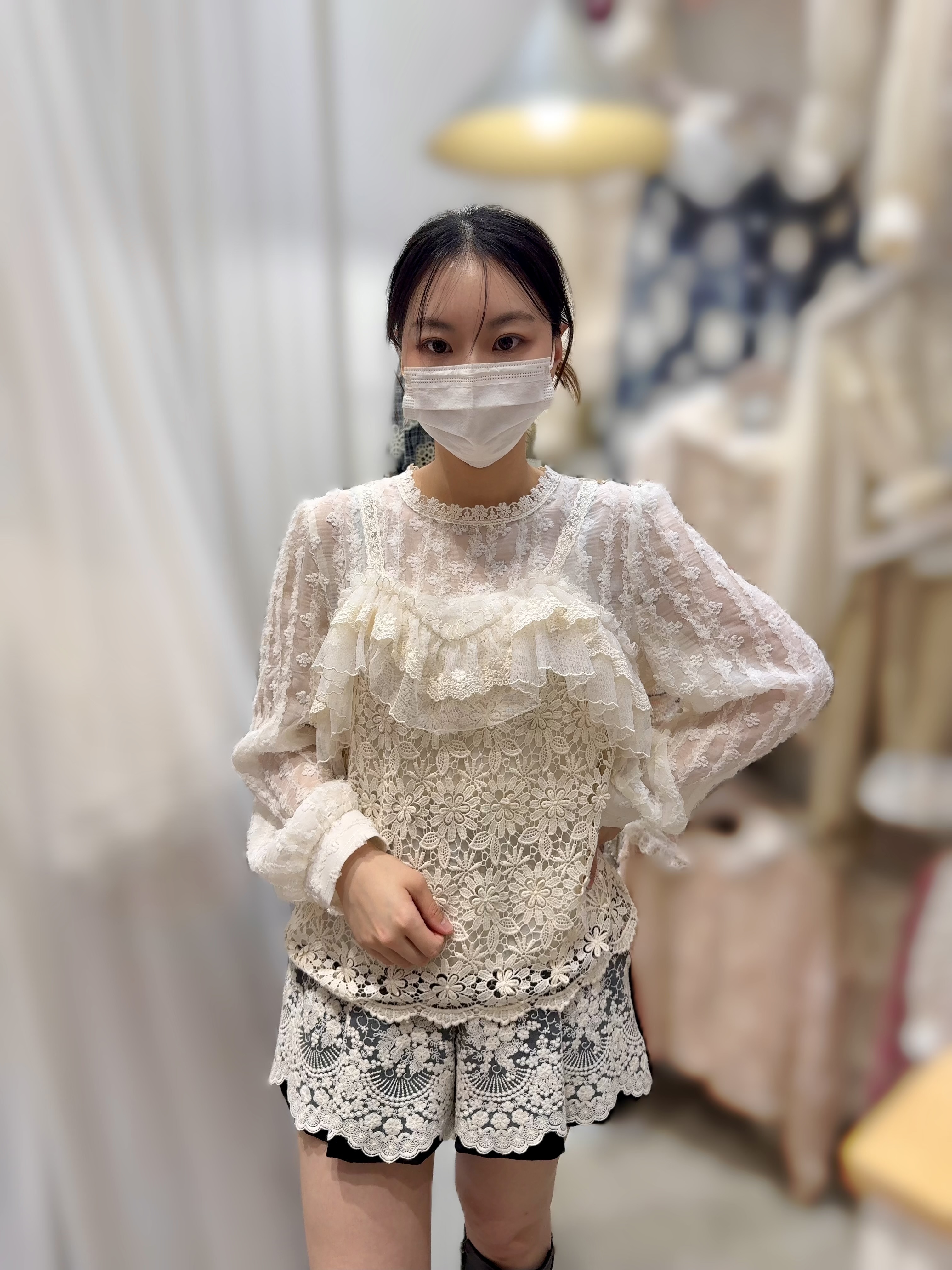 Y66  胸44 長24 $529 校長價