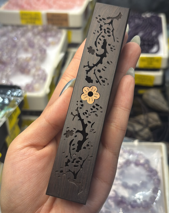 260912 - C25 收藏級黑檀木櫻花手工雕刻線香盒