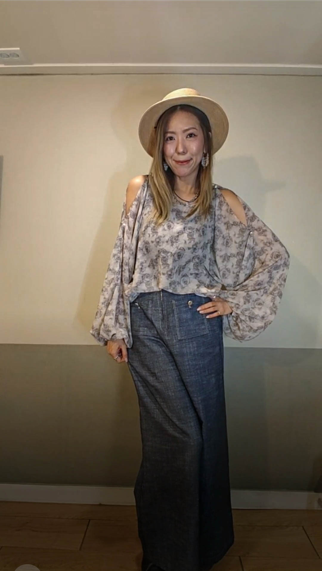 💍K8740  ▶️透膚玫瑰上衣 👉B:136cm L:56cm
