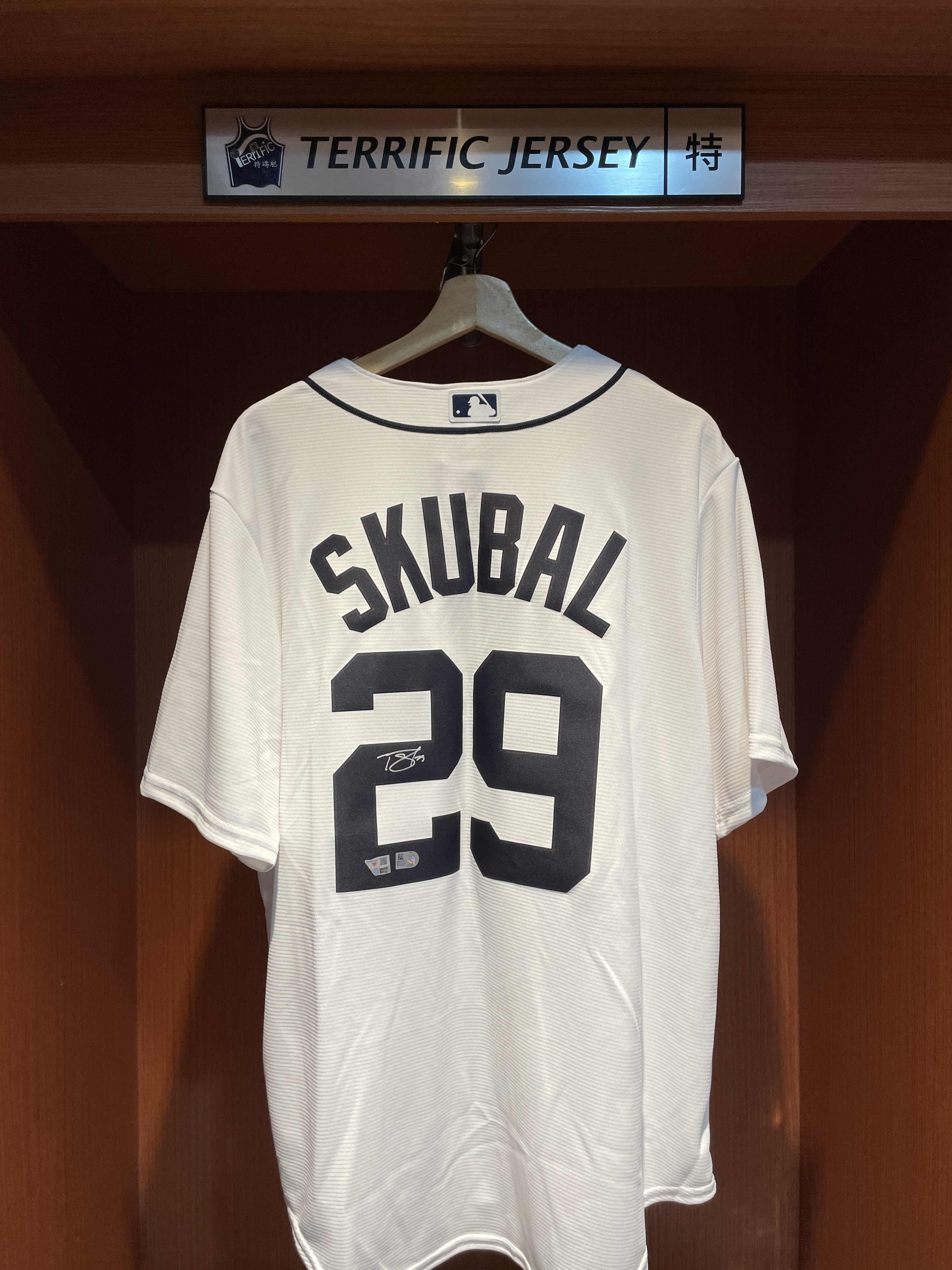 NBA球衣 親簽含認證 Tarik Skubal 底特律老虎白 Home Nike Replica Name Jersey 球迷版 熱轉印 Fanatics 官方雷射編號 全新