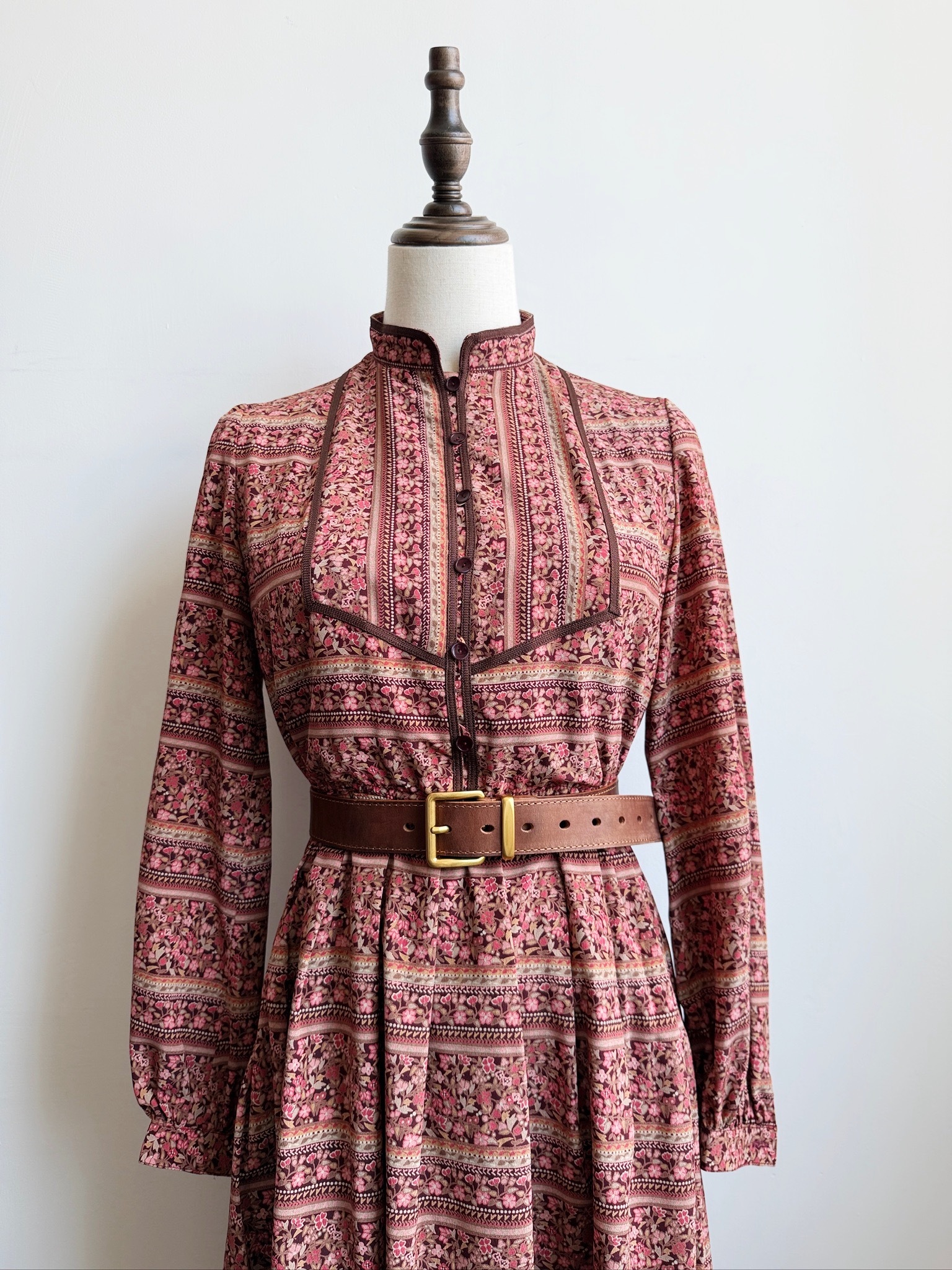 "Warm Autumn Floral Path" Vintage-Style Dress