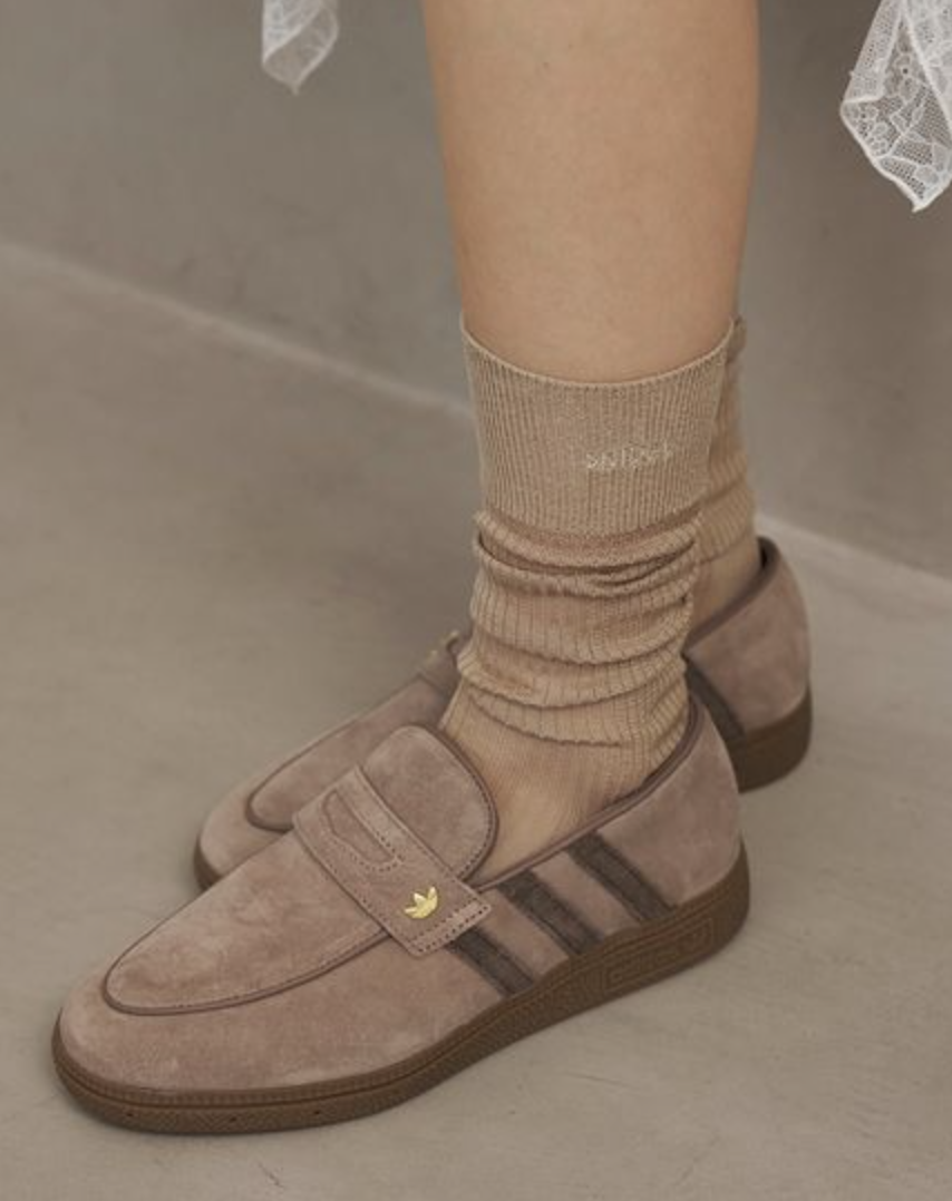 [預購] SNIDEL × adidas 別注 HANDBALL SPEZIAL LOAFER 麂皮樂福休閒鞋