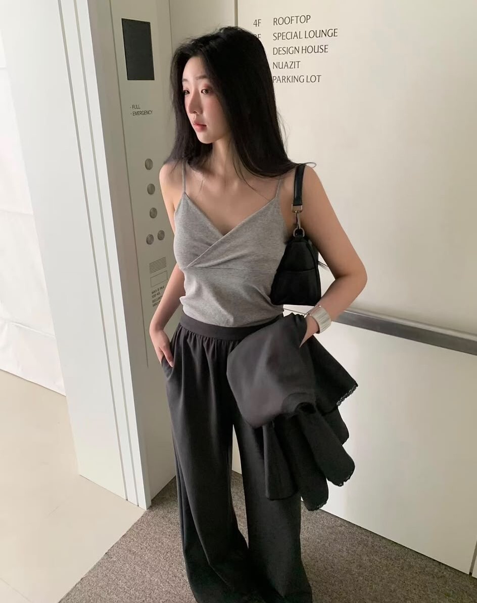 VB04  吊帶 胸30-34 長22 $369