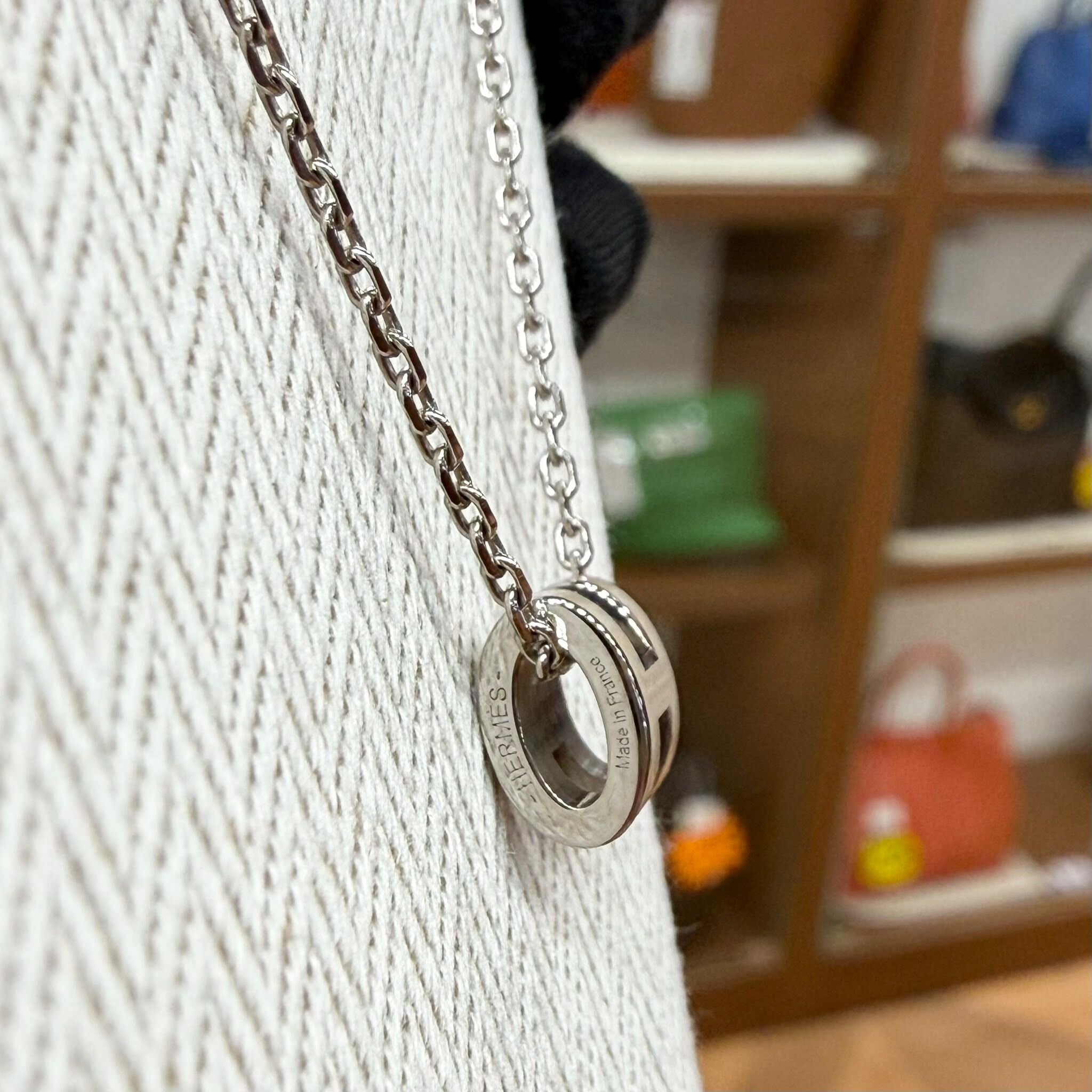 BRAND NEW HERMES NECKLACE MINI POP H 奶茶色x銀鏈 #愛馬仕頸鏈