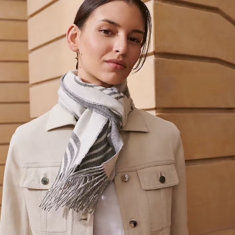 HERMES Casaque Vague muffler GRIS/BLANC 頸巾 圍巾