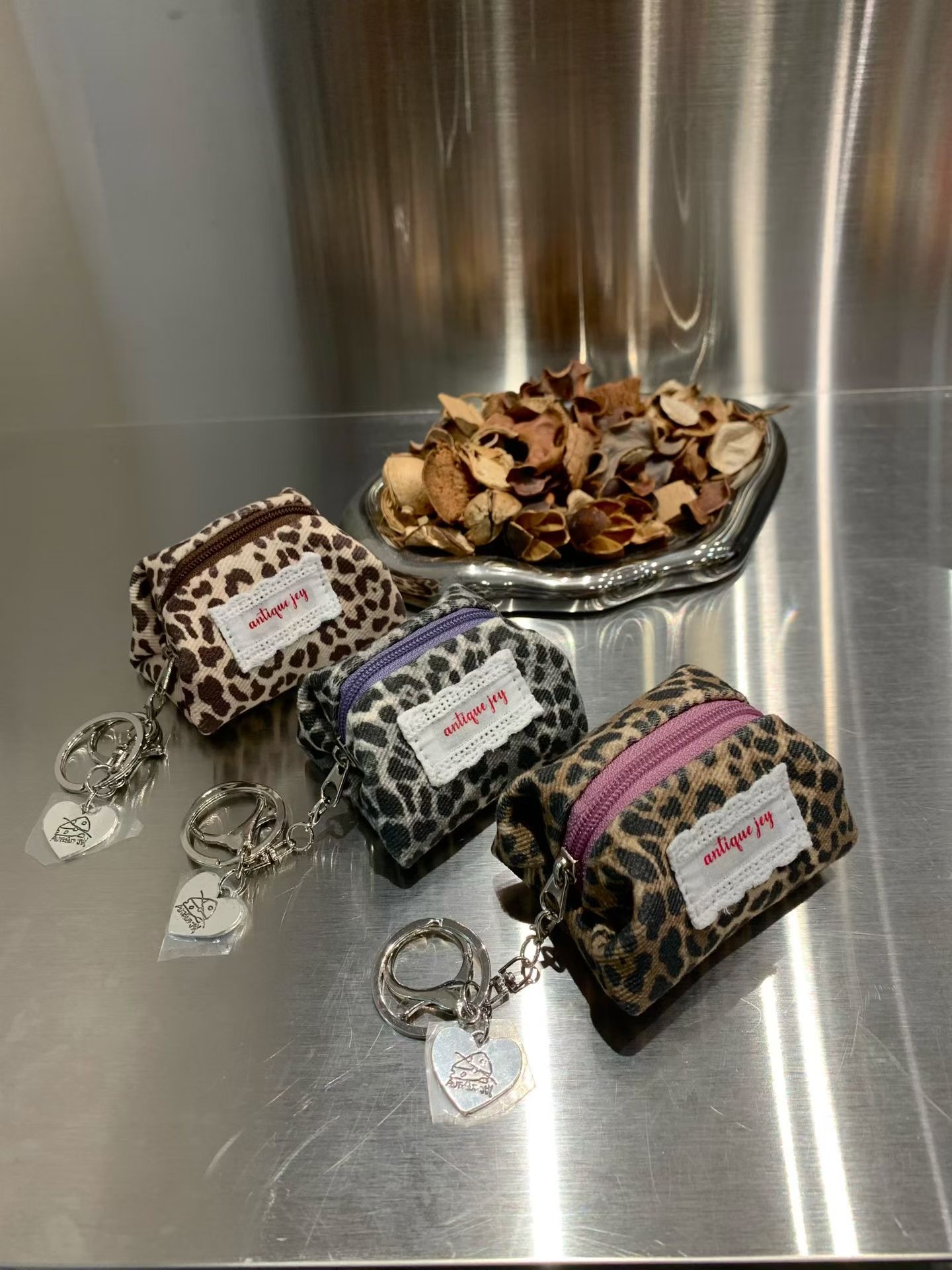 《限時團購優惠》東大門韓國製leopard earphone keyring