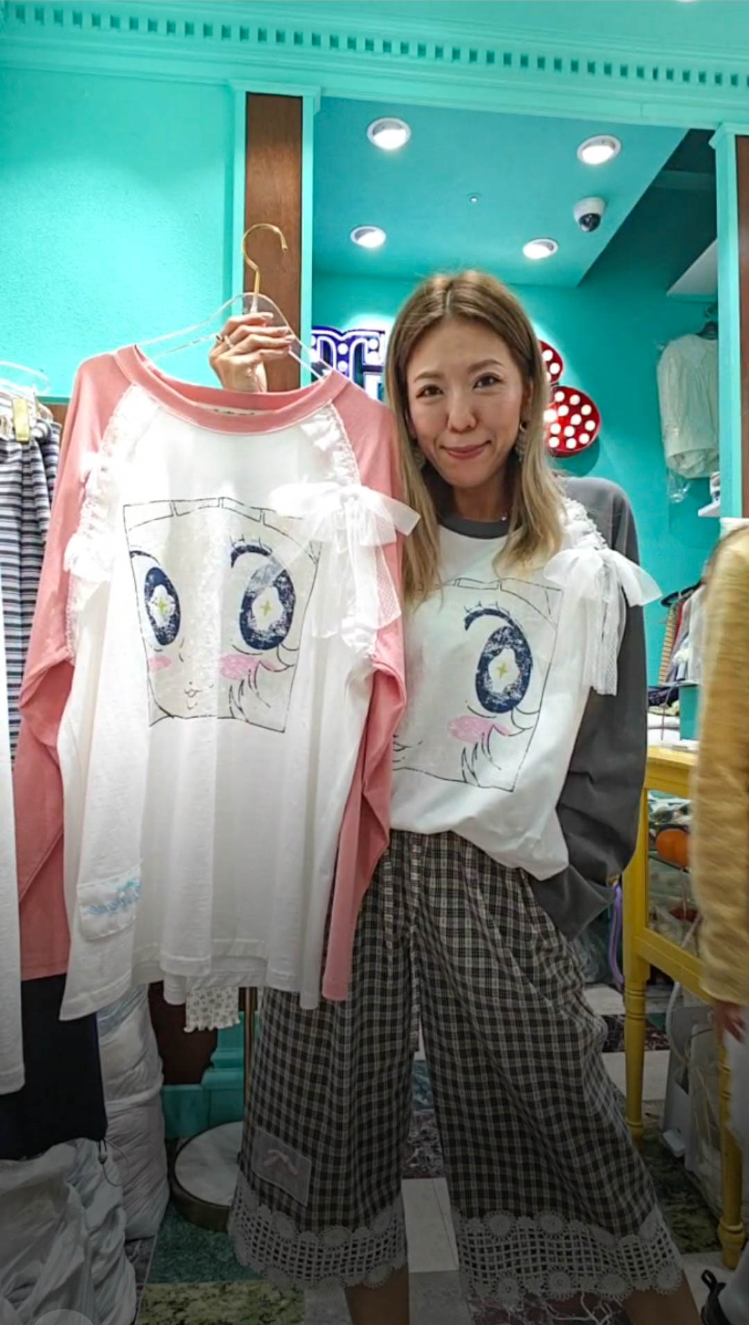 💍K2714  ▶️大眼睛女孩上衣 👉B:132cm L:74cm