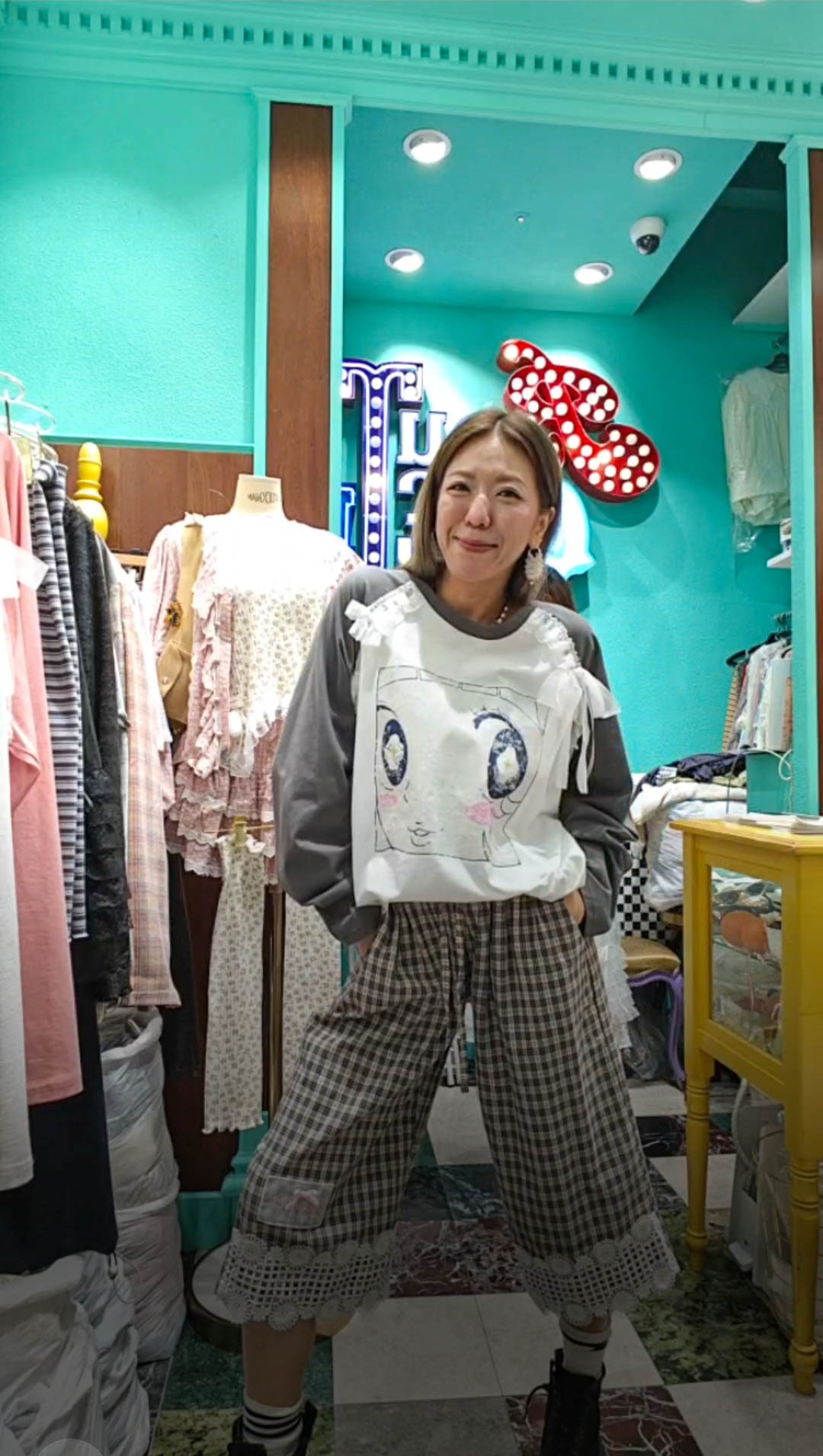 💍K2714  ▶️大眼睛女孩上衣 👉B:132cm L:74cm