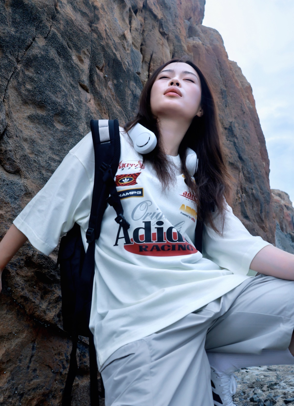男款 ADIDAS RAC GFX TEE 白色 賽車 寬鬆 印花 刺繡 三葉草 短T【LD6516】ADLP