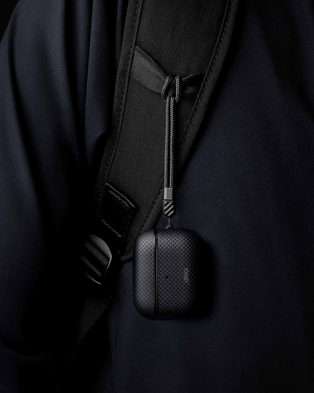 UNIQ Keva Prime AirPods Pro 3 纖薄纖維保護殼
