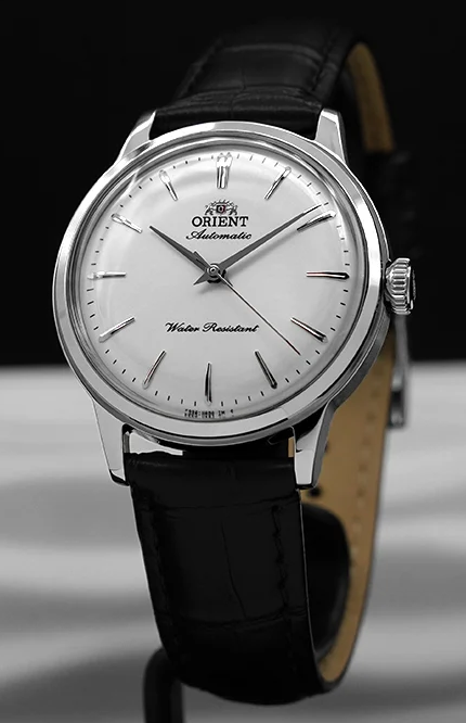 萬年鐘錶 - 東方錶  ORIENT   Bambino Automatic 復古款機械皮革男錶 RA-BB0103S 錶徑36.4mm