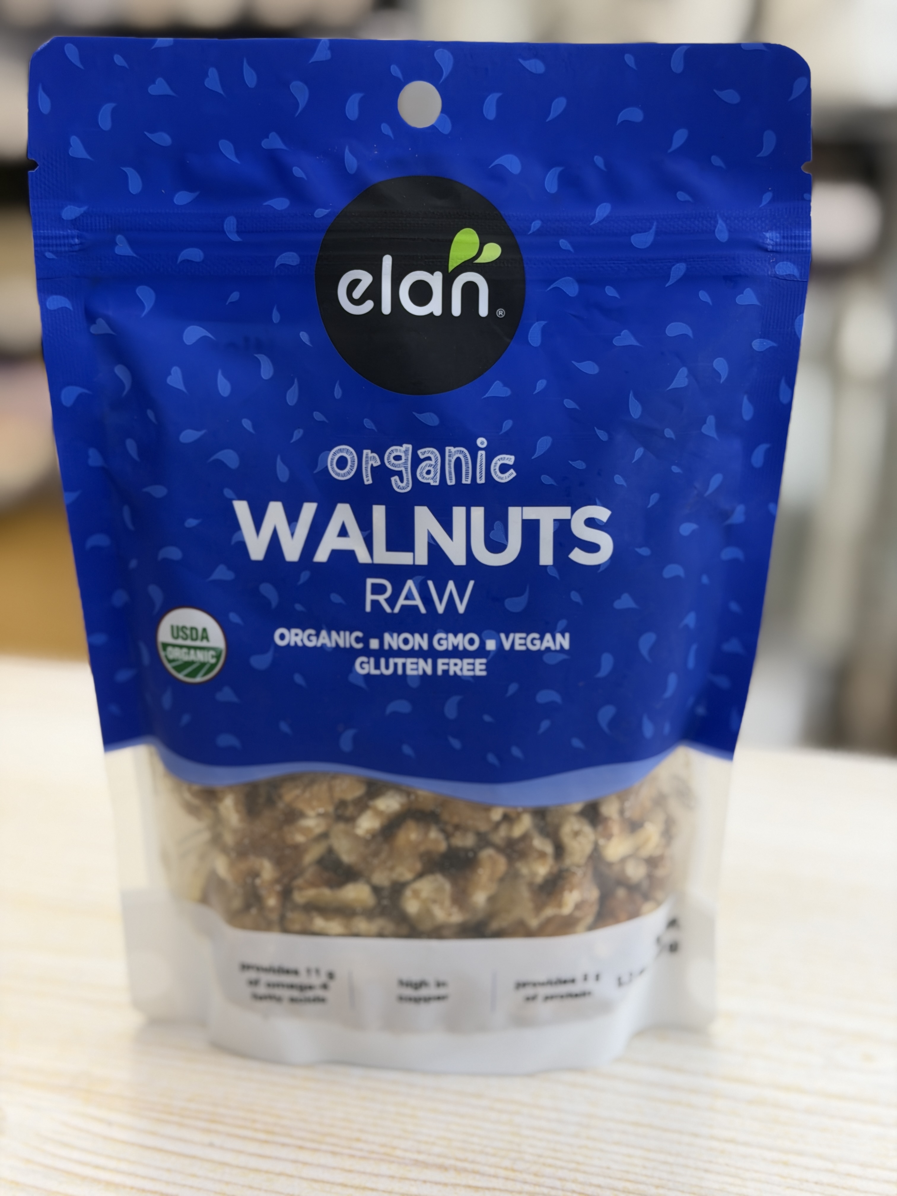 Organic raw walnuts 150g (best before 15 Nov 2027)