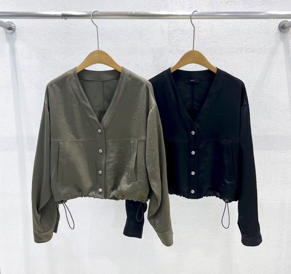 EN16 胸44 長18 $669