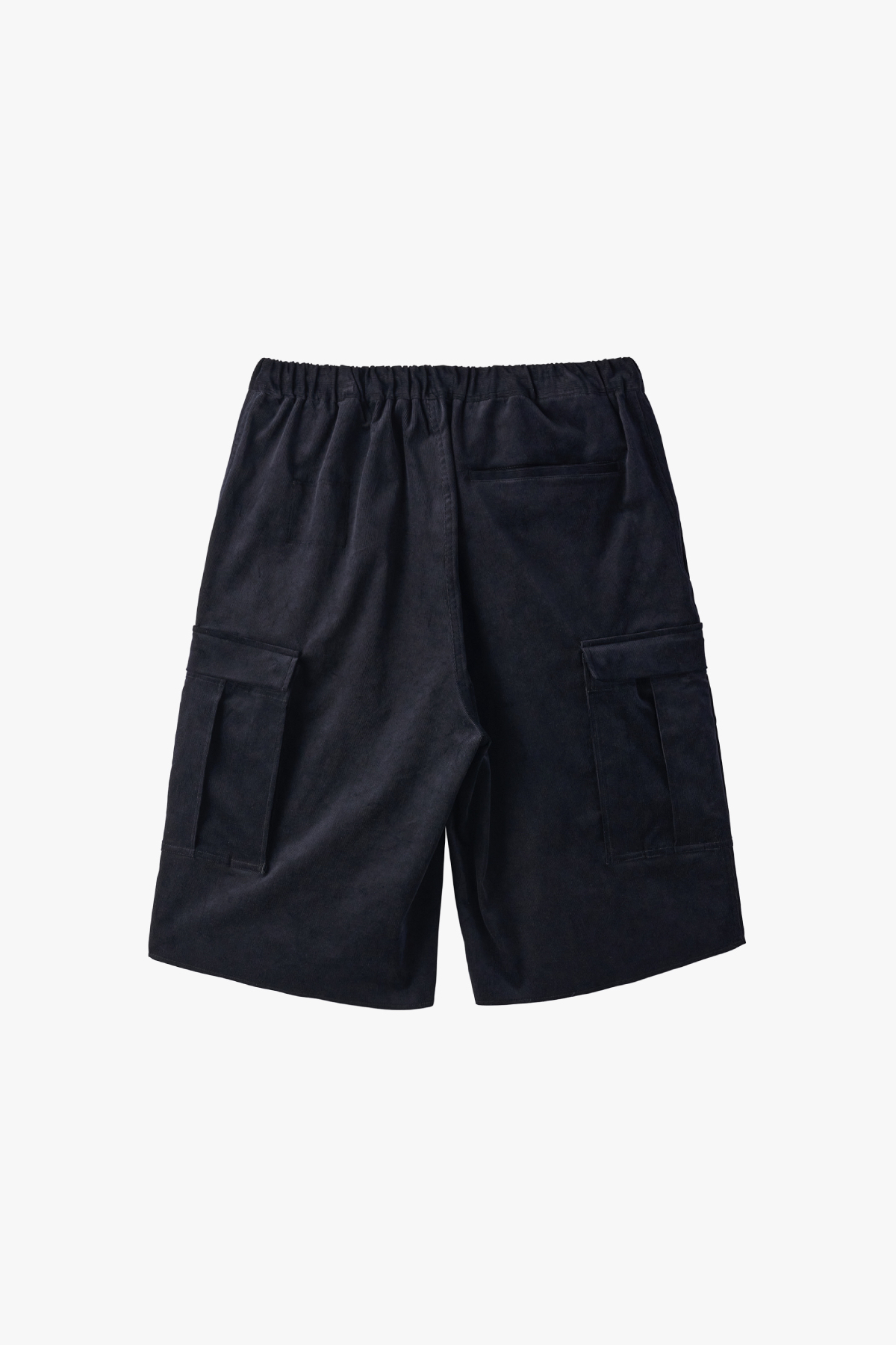 UNTRACE _302 CROPPED CARGO PANTS