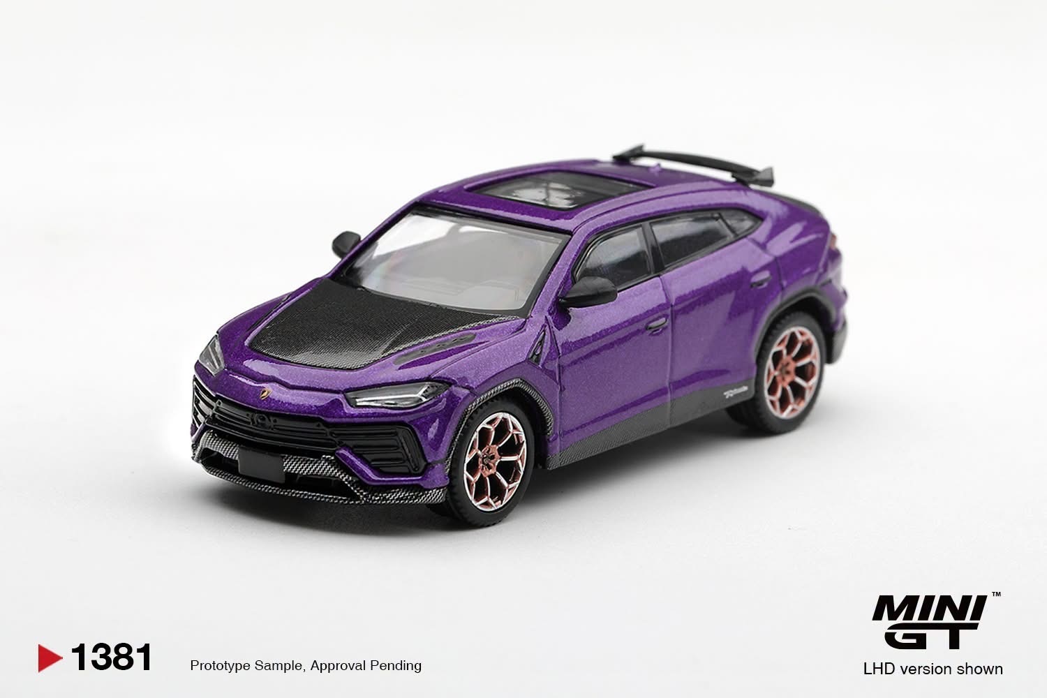 預訂Pre Order- MiniGT 1381Lamborghini Urus Performante Viola Pasifae