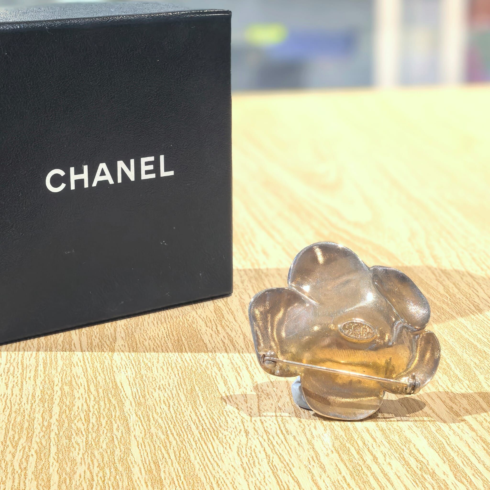 中古CHANEL胸針, 925純銀山茶花/珍珠, 帽飾, VINTAGE 香奈兒心口針, #香榭站正品