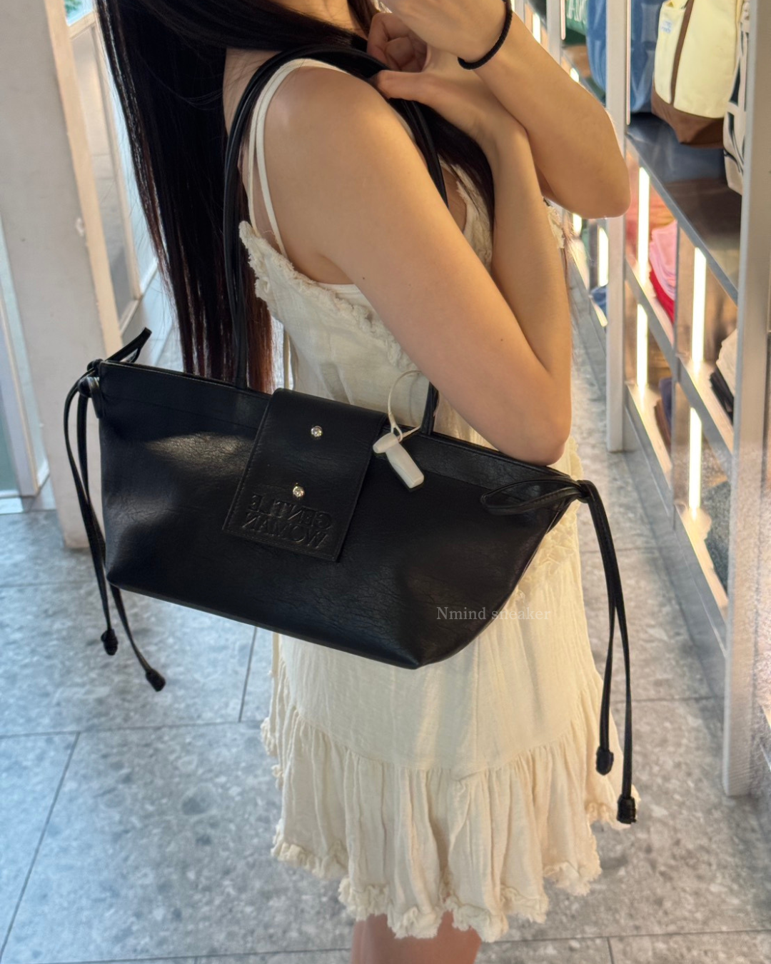 <16收單> Gentlewoman LOVINA PU SHOULDER BAG: BLACK 法棍肩背包