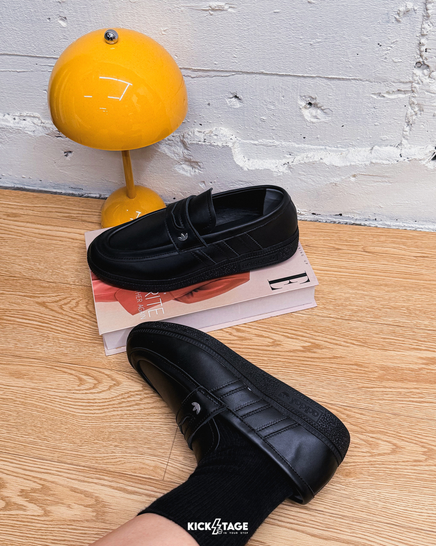 男女鞋 ADIDAS HANDBALL SPEZIAL LOAFER PREM 黑色 皮革 休閒鞋 樂福鞋【LA8062】
