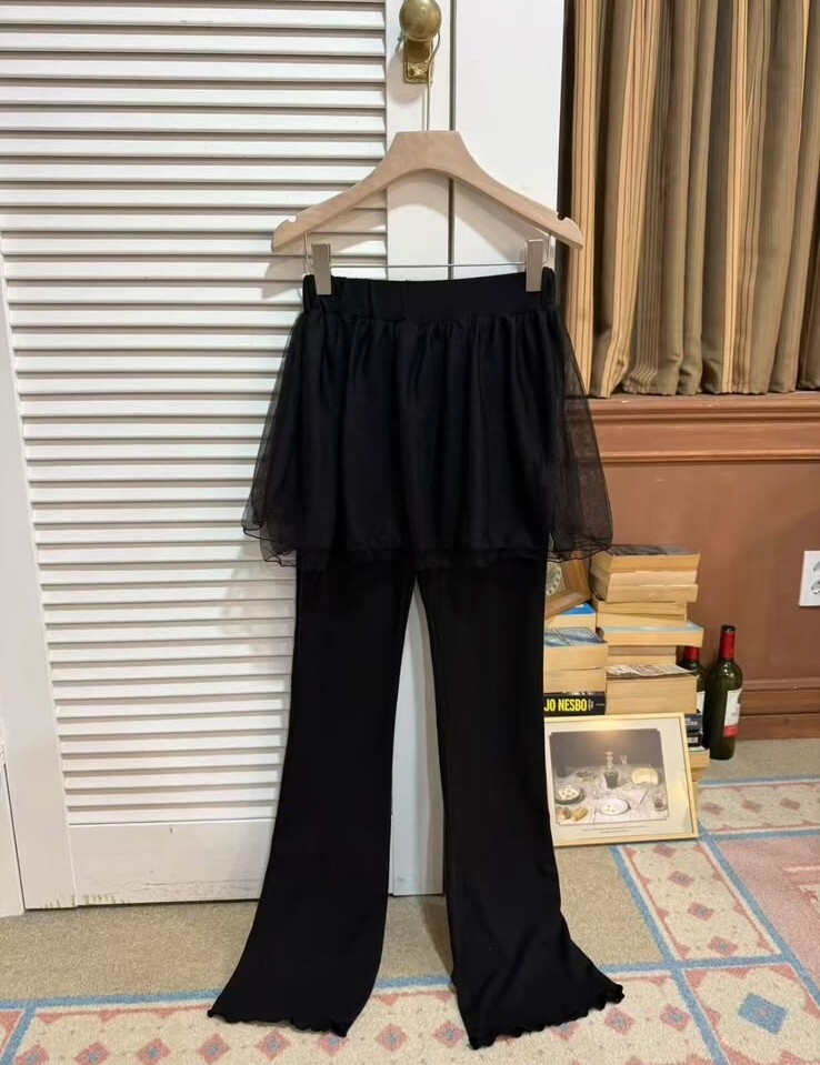 BE09  褲 腰26-54 HIP36-54 長41 $499