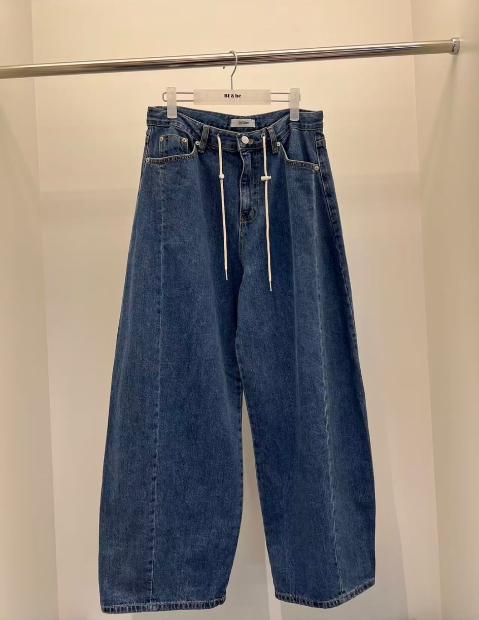 BE12  彎刀牛仔褲 腰25-34 HIP50 長41 $579