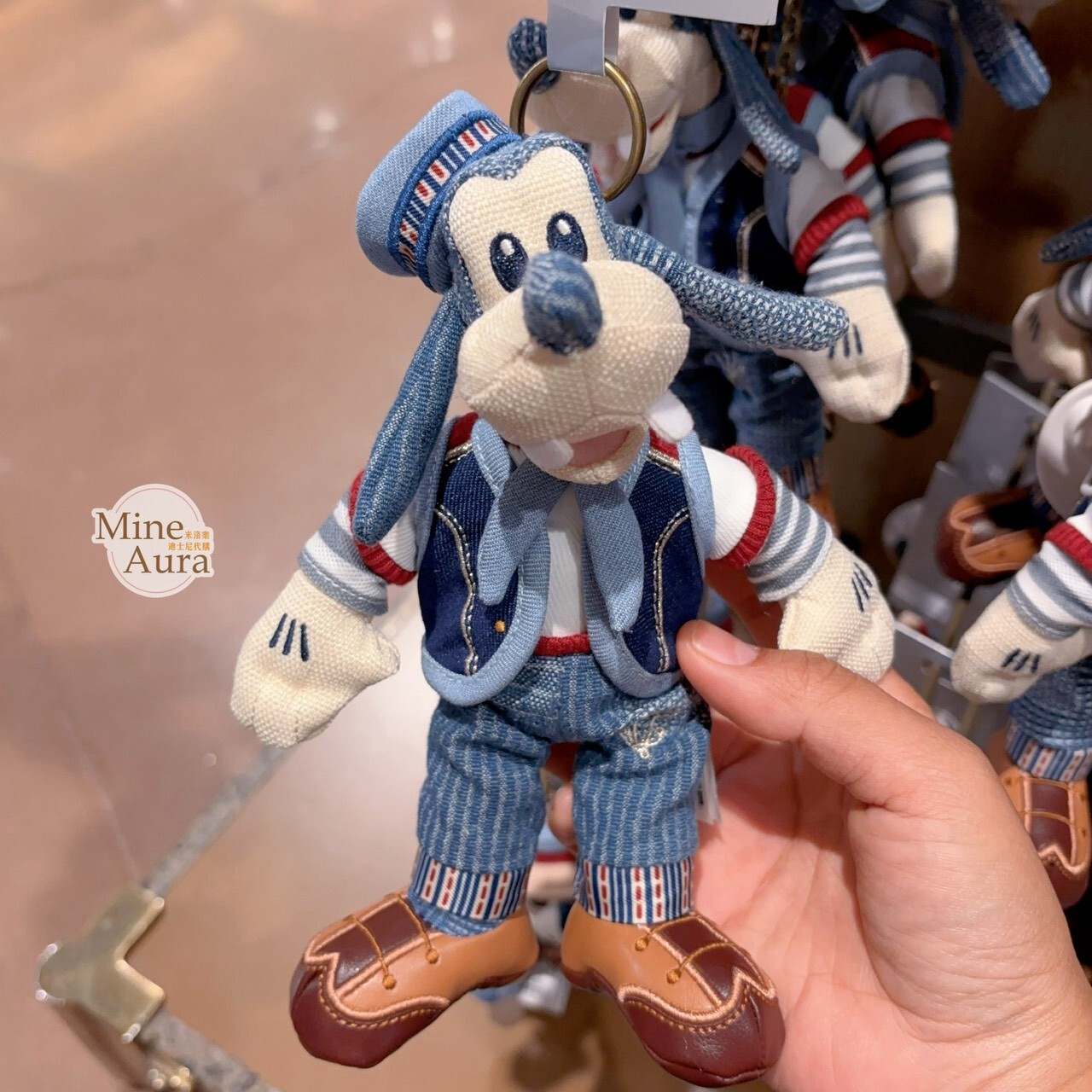 米奇 Mickey 與好友們 單寧漫遊系列 高飛狗 Goofy 絨毛 鑰匙圈 吊飾 -上海迪士尼樂園
