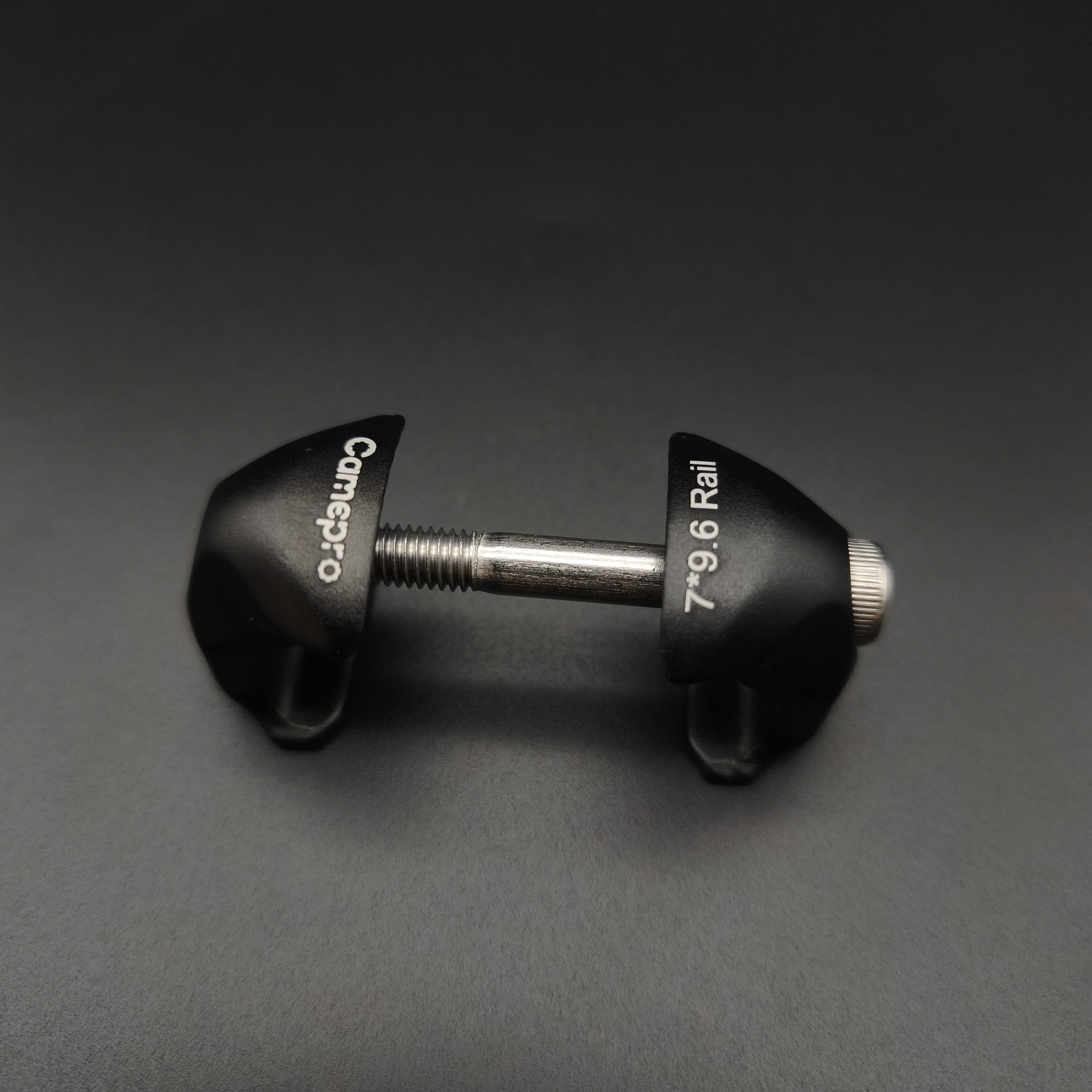 Camepro 7x9.6 Carbon Saddle Rail Clamp Mount #1512301