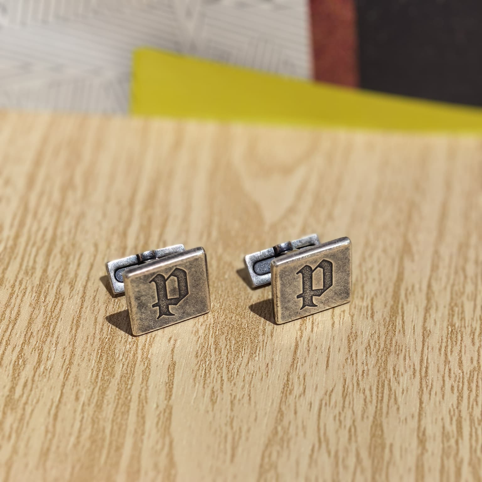 USED POLICE袖口鈕/Cufflinks 925純銀 做舊P字母鈕扣 #香榭站正品