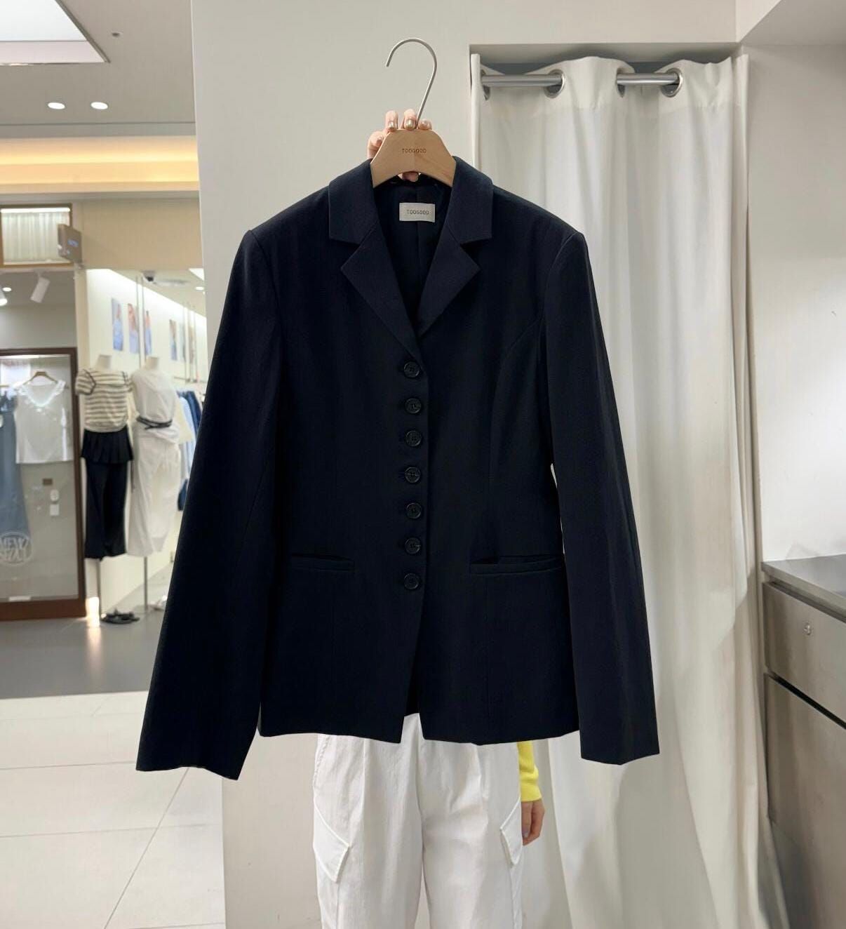 TG7103 法式優雅多鈕扣修身西裝外套